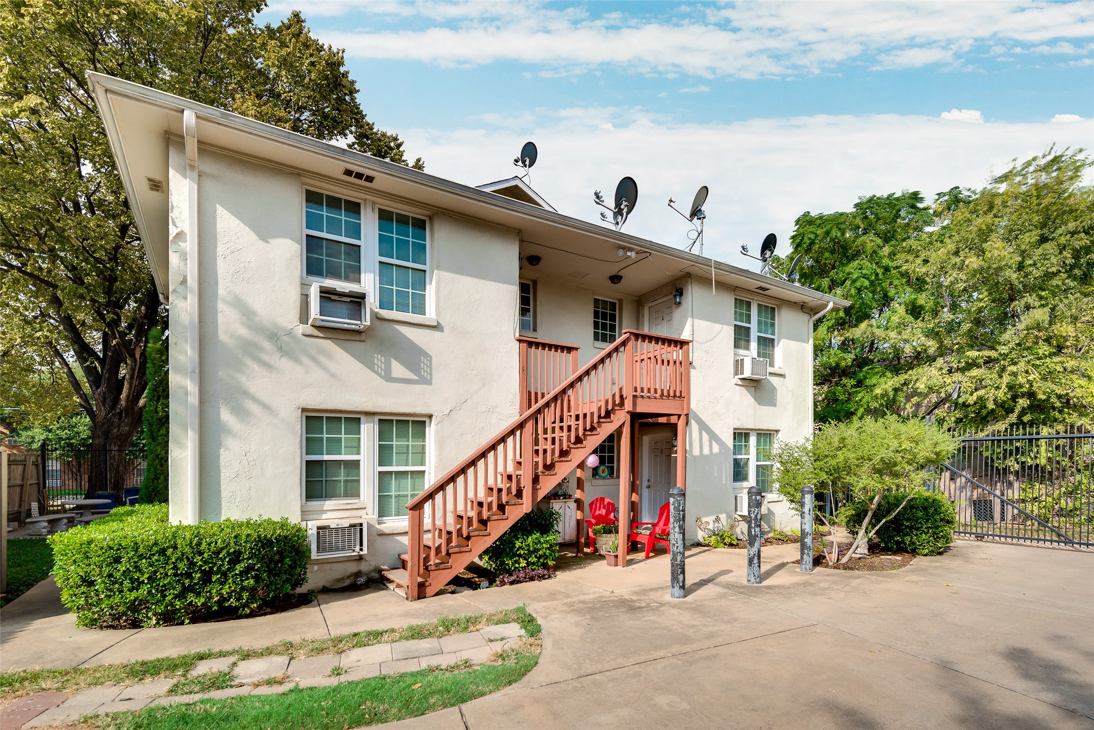 1508 N Peak Street Dallas TX 75204