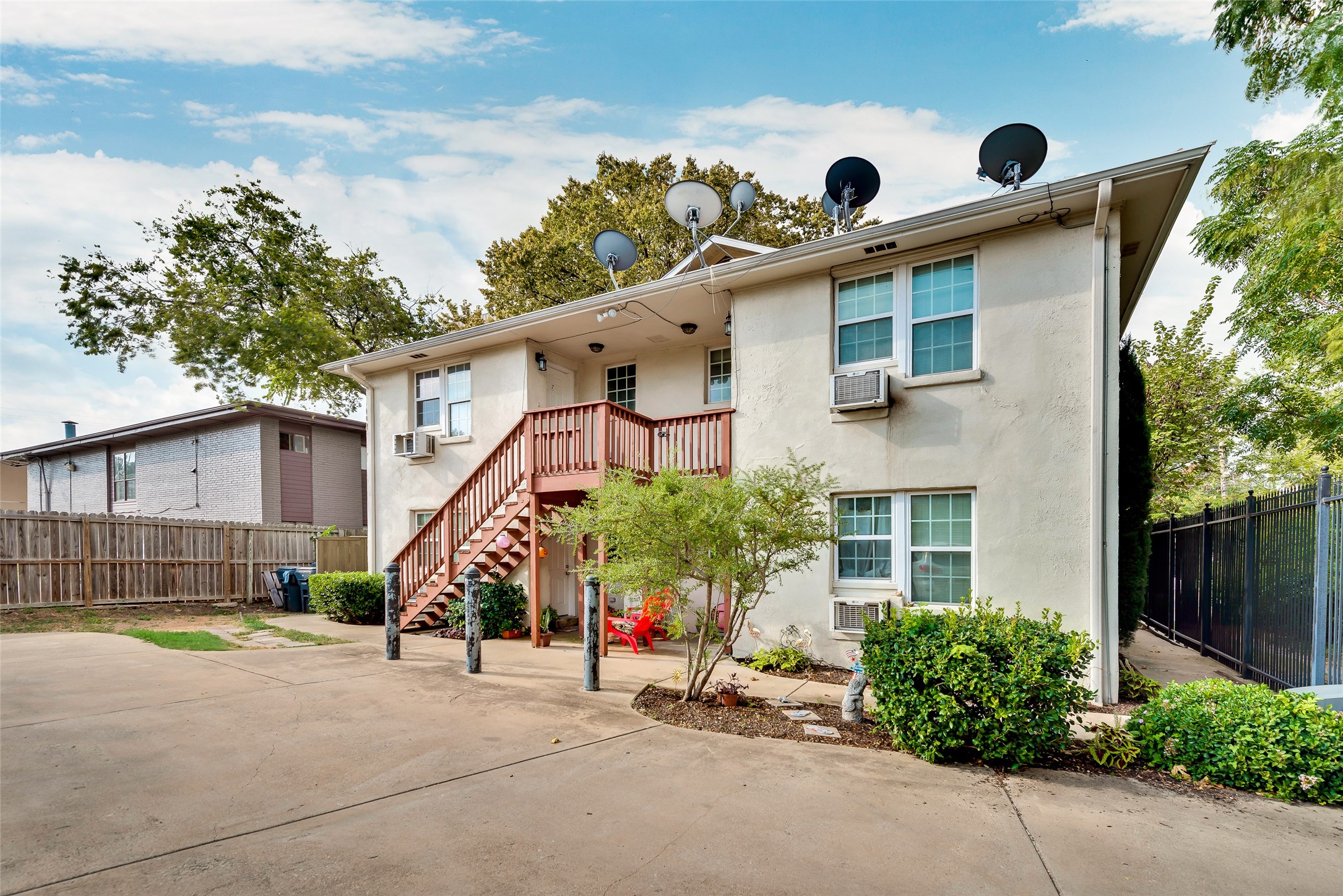 1508 N Peak Street Dallas TX 75204