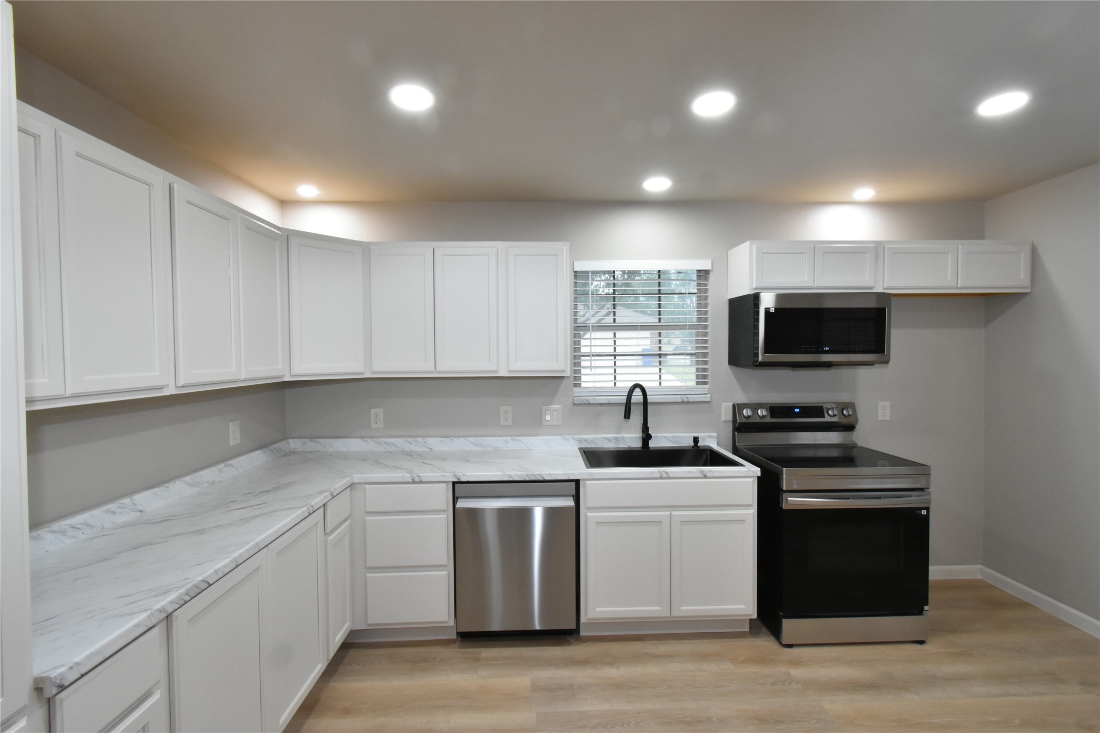 311 Stell Avenue Mansfield TX 76063