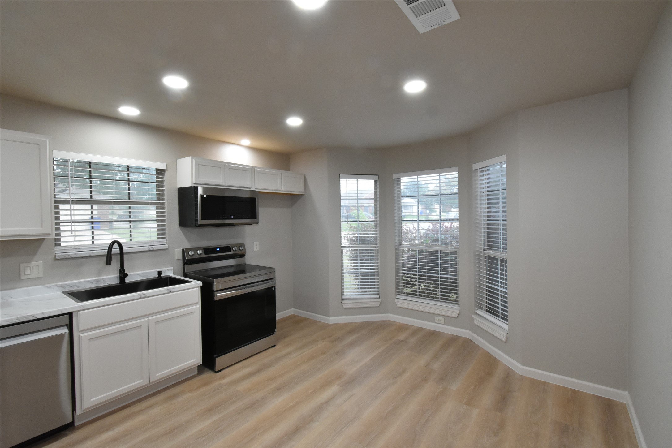 311 Stell Avenue Mansfield TX 76063
