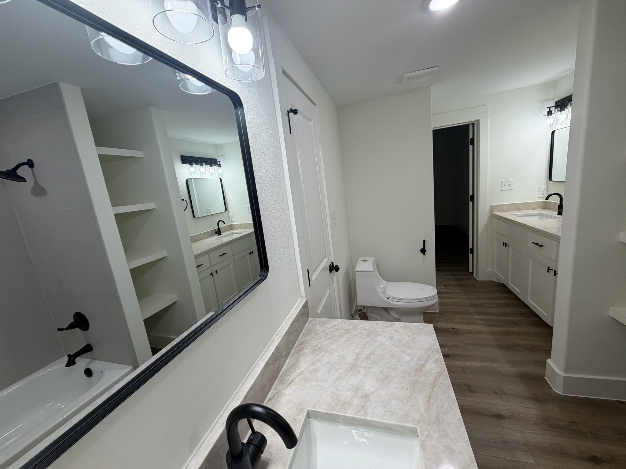 2015 W Knight Road Denison TX 75020