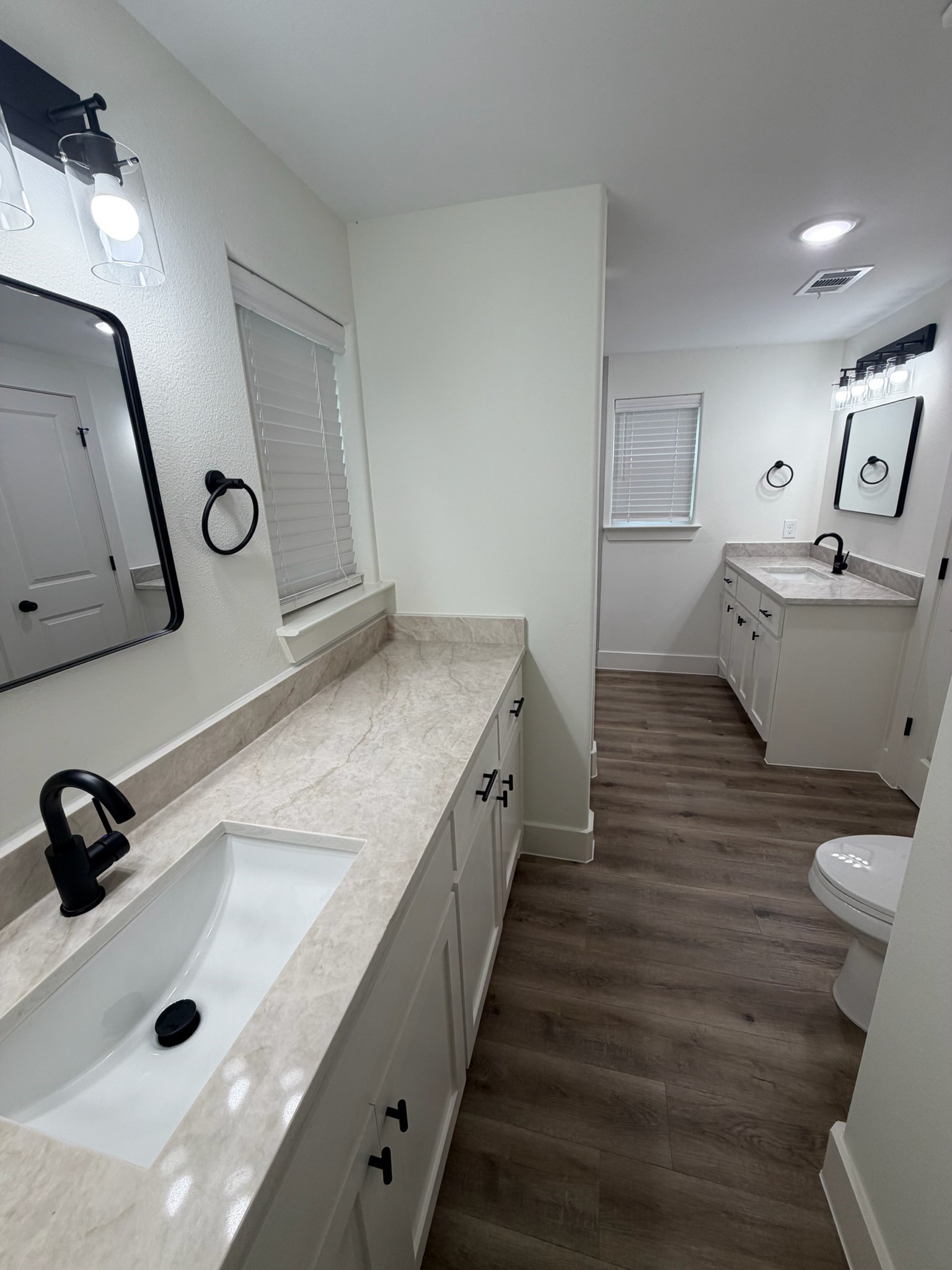 2015 W Knight Road Denison TX 75020