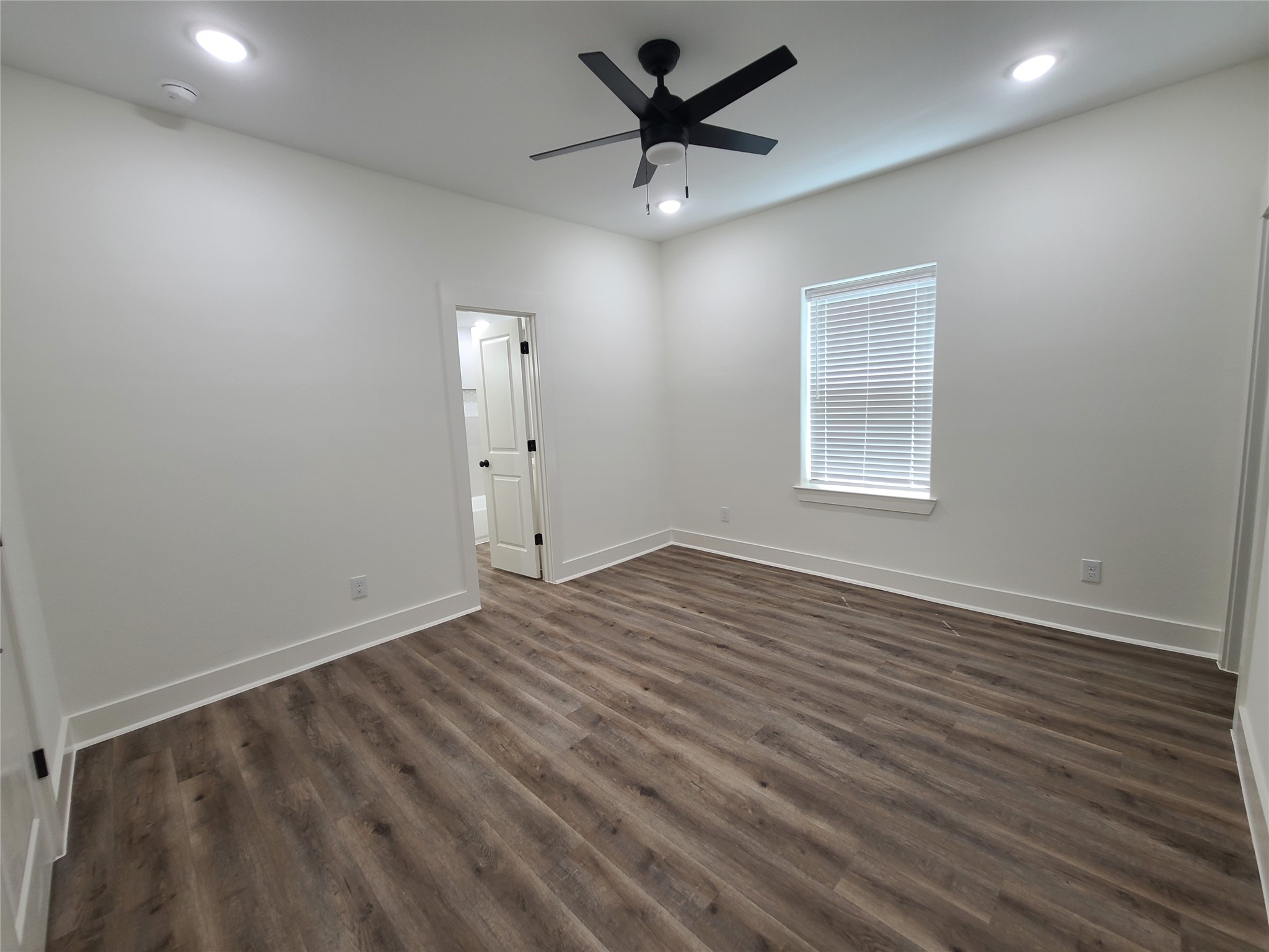 2015 W Knight Road Denison TX 75020