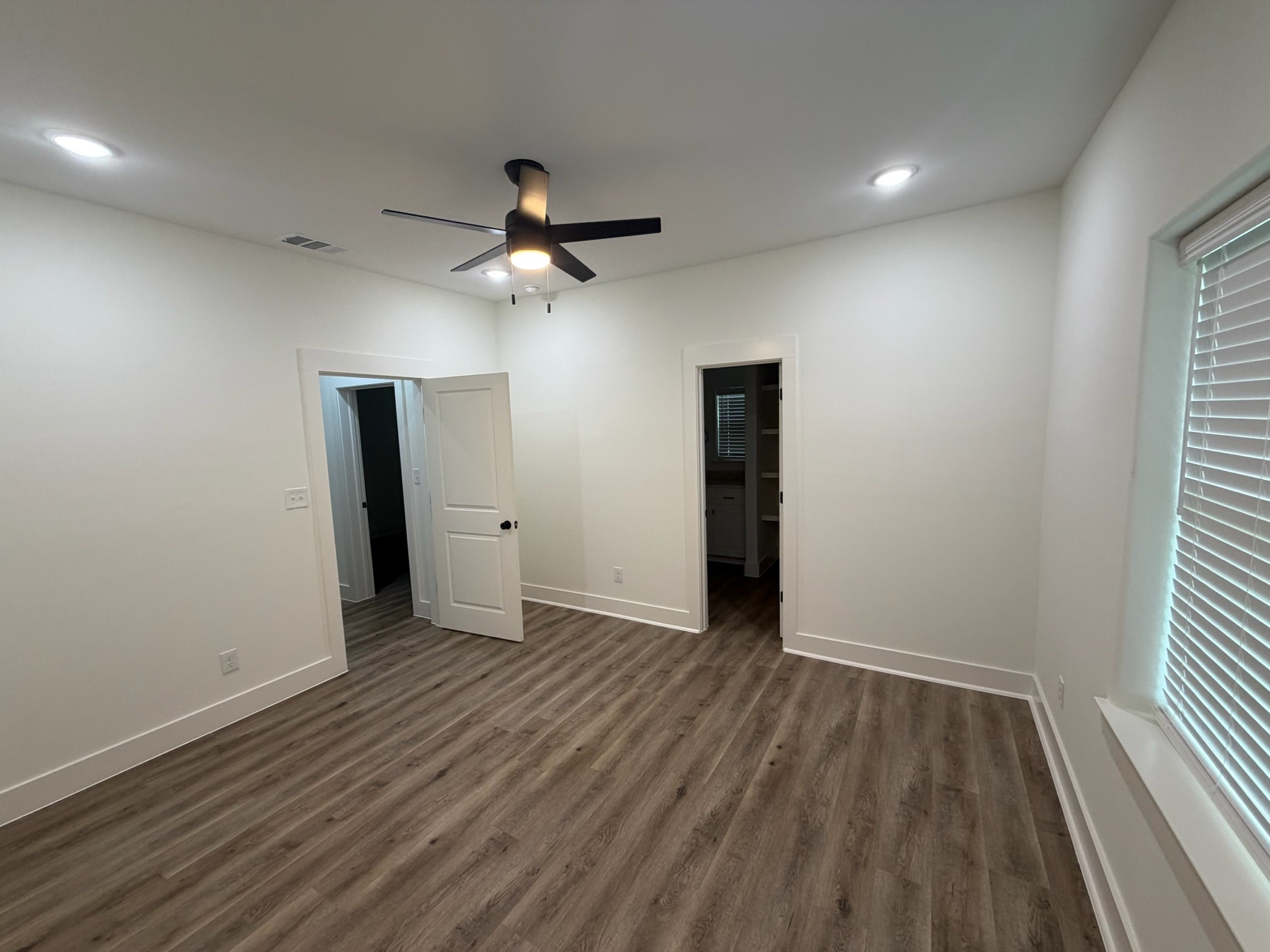 2015 W Knight Road Denison TX 75020