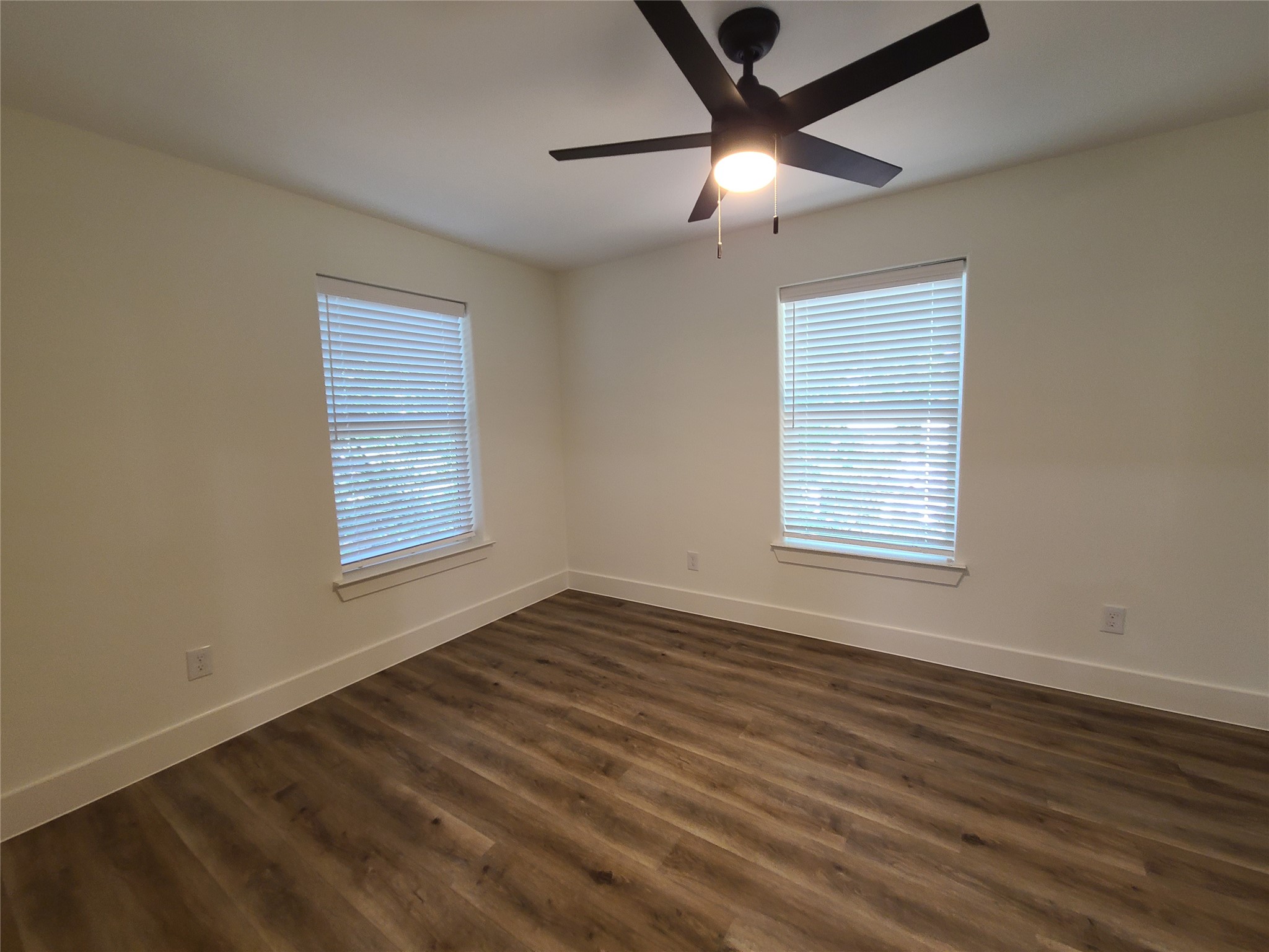 2015 W Knight Road Denison TX 75020