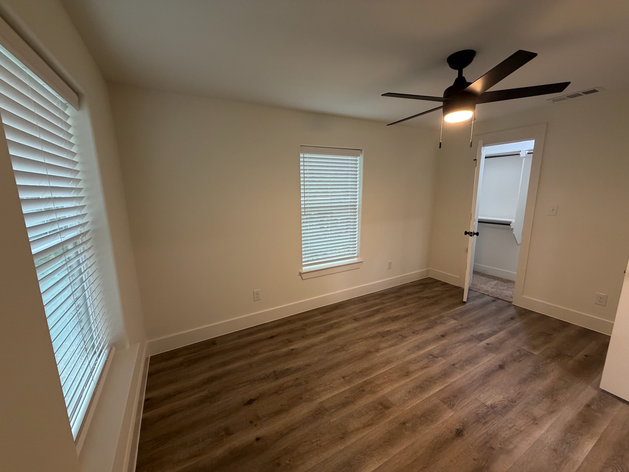 2015 W Knight Road Denison TX 75020