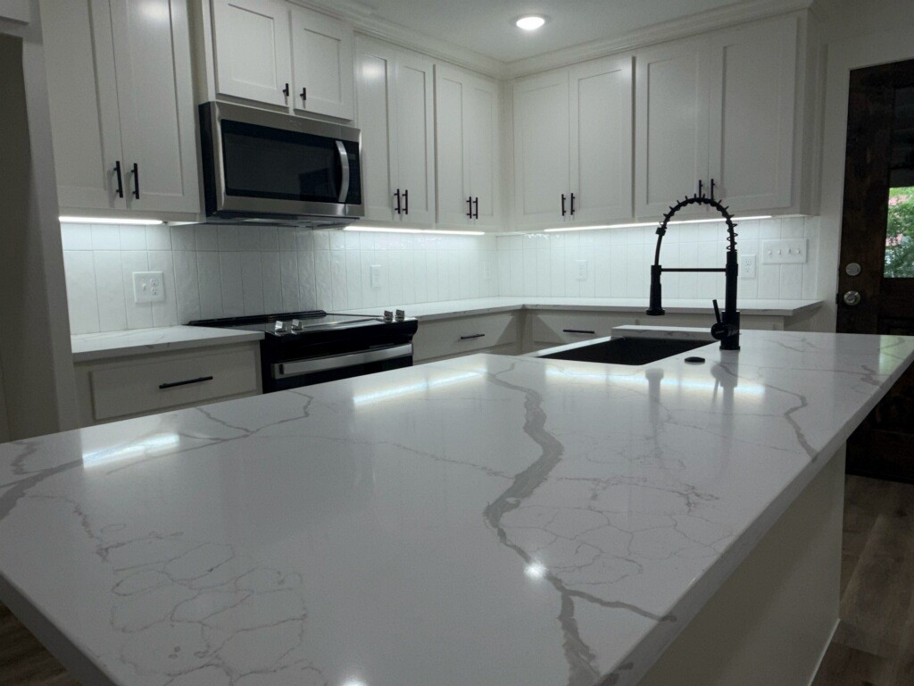 2015 W Knight Road Denison TX 75020