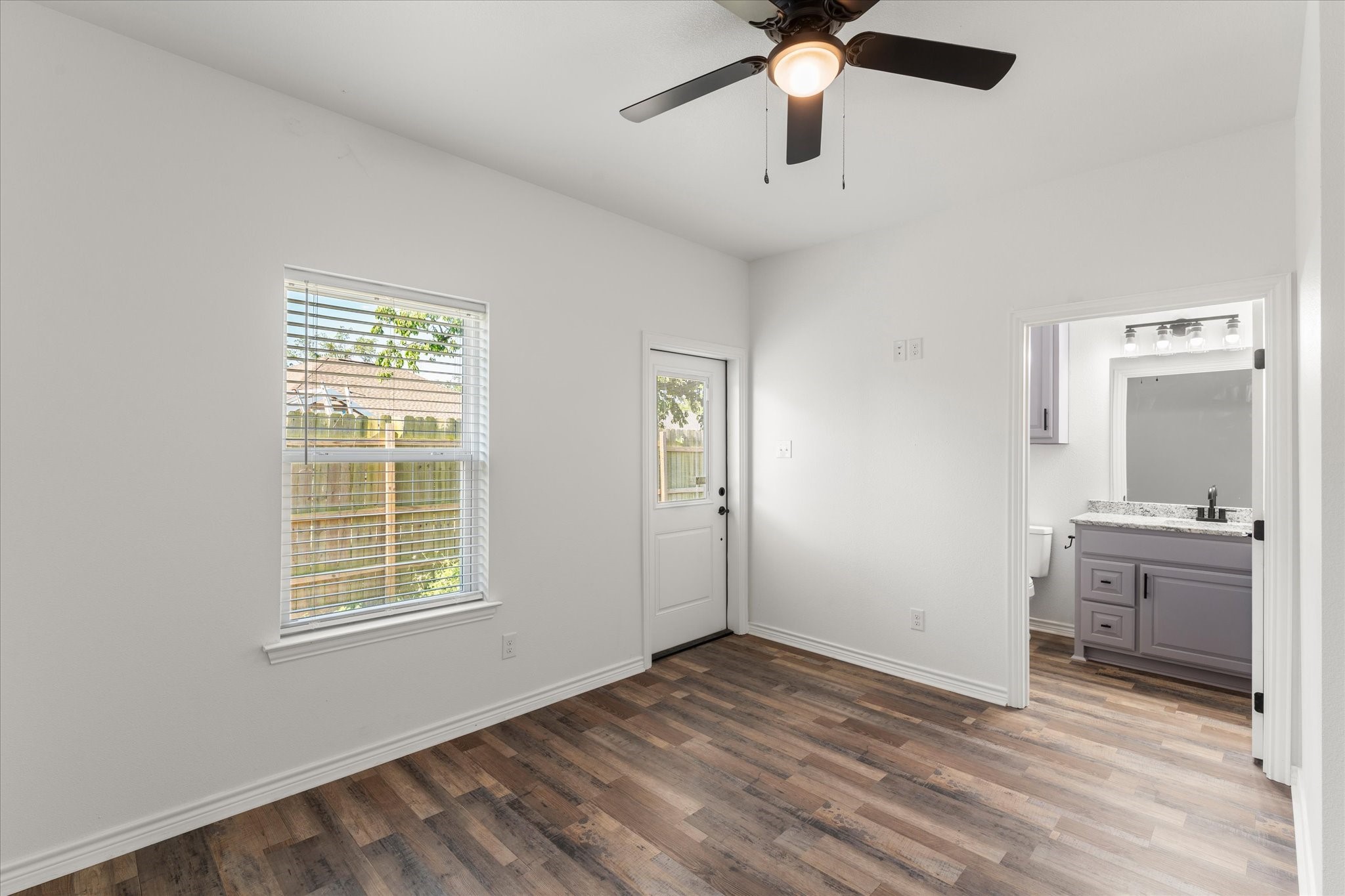 109B Happy Hills Trail Gun Barrel City TX 75156