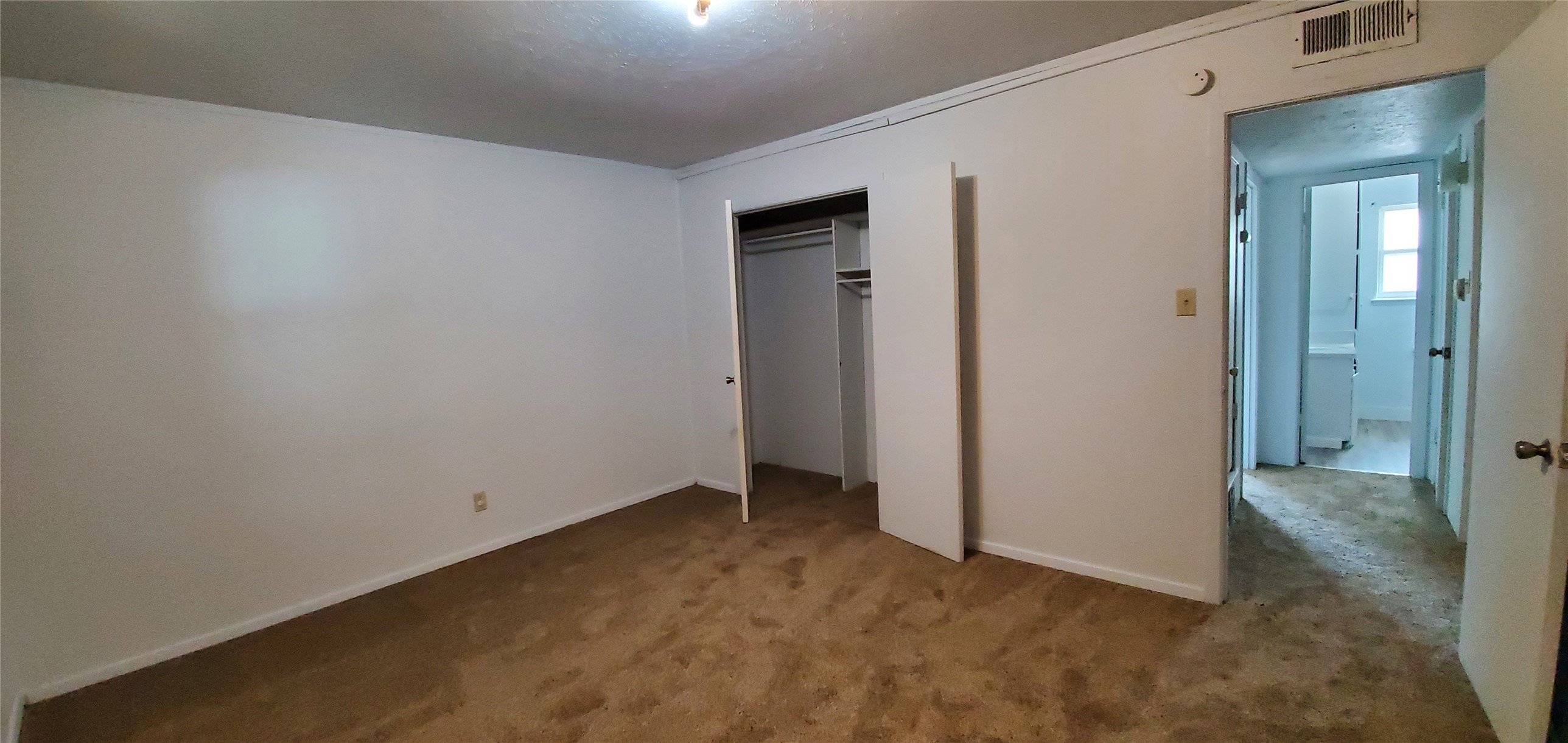 2404 Louise Street Denton TX 76201