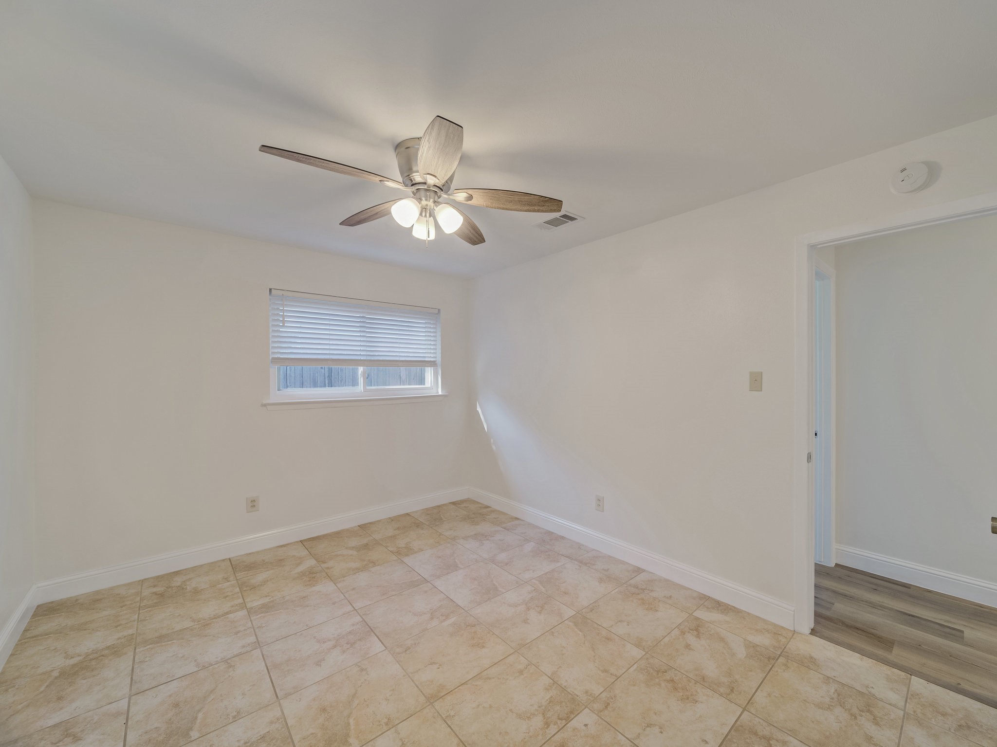 844 Saddle Road White Settlement TX 76108