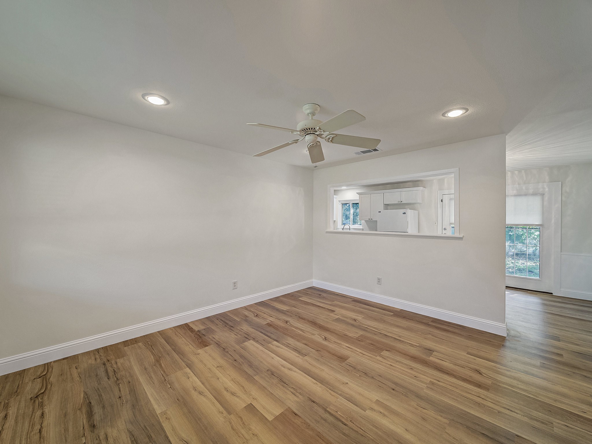 844 Saddle Road White Settlement TX 76108