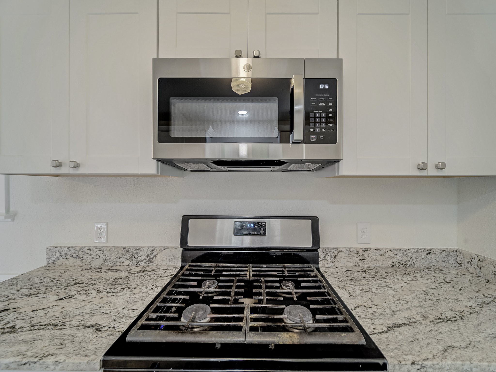 844 Saddle Road White Settlement TX 76108