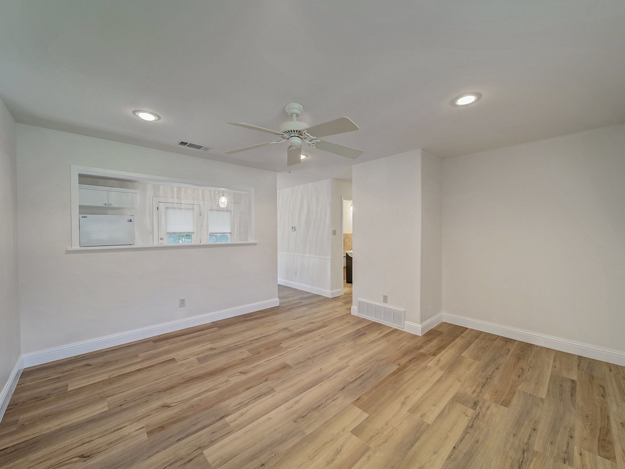 844 Saddle Road White Settlement TX 76108