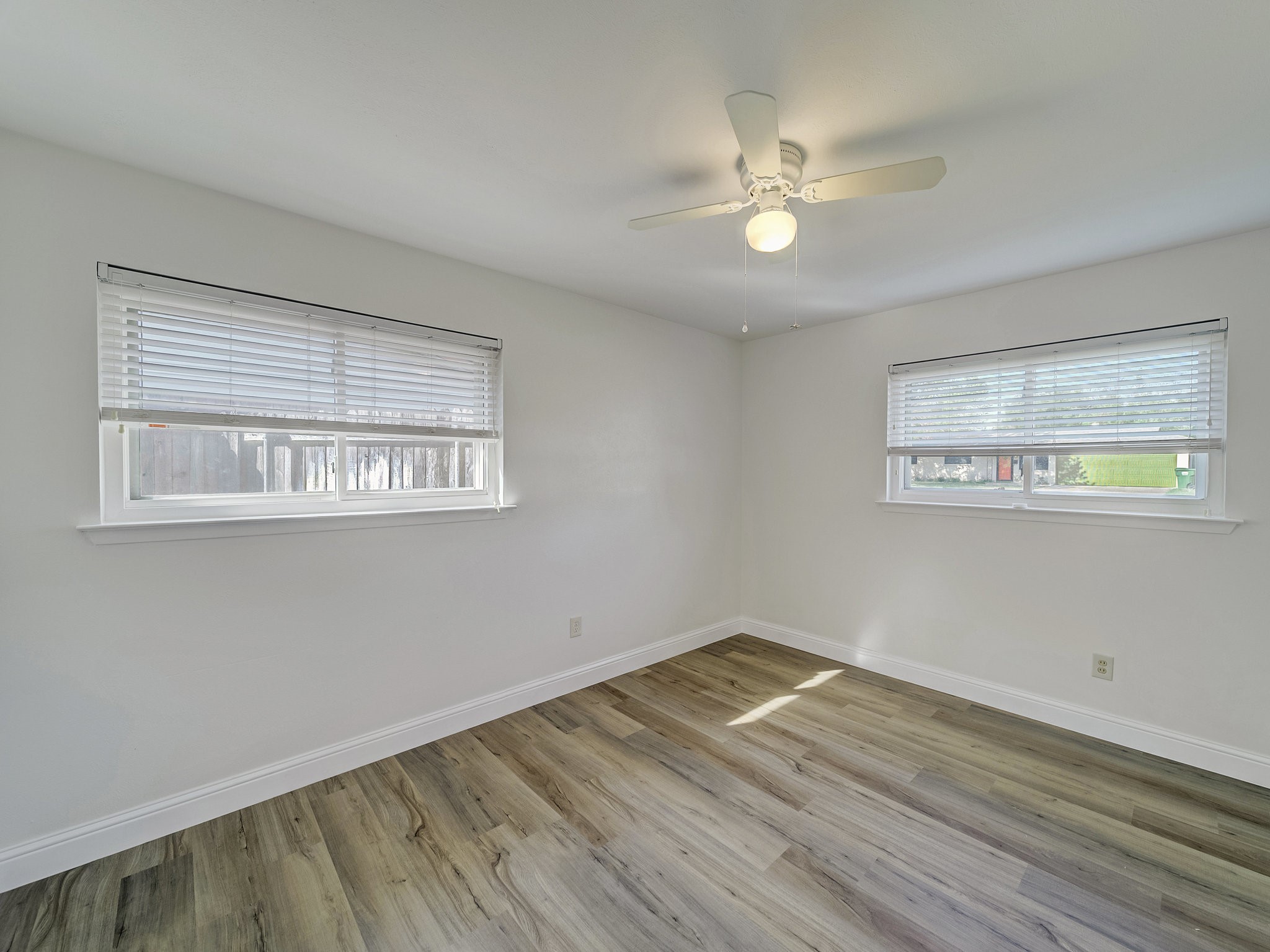 844 Saddle Road White Settlement TX 76108