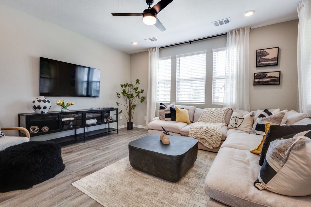 8525 Leyton The Colony TX 75056