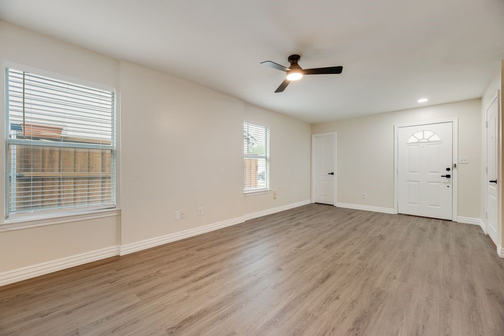 703 N Tennessee Street Mckinney TX 75069