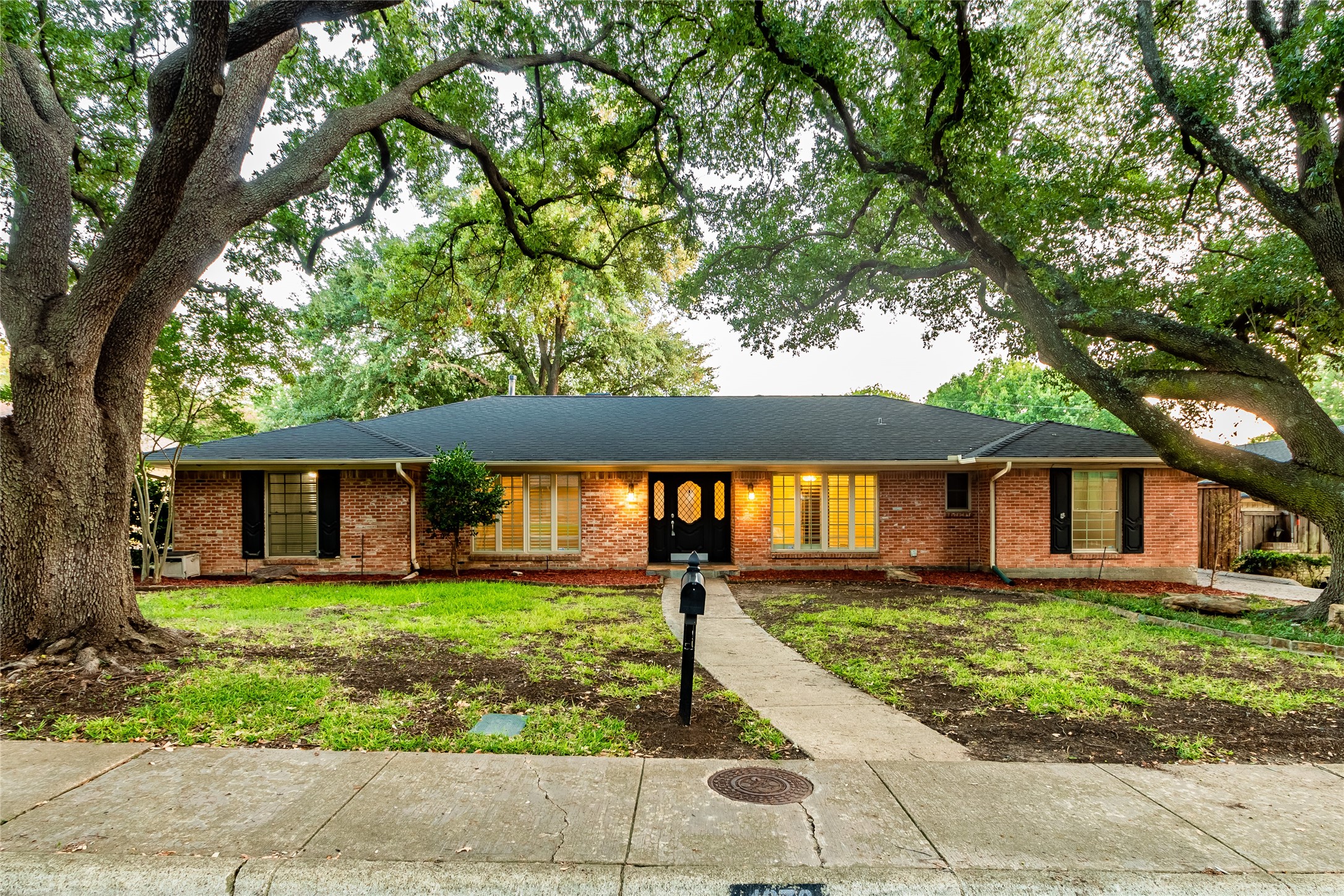 4278 Royal Ridge Drive Dallas TX 75229