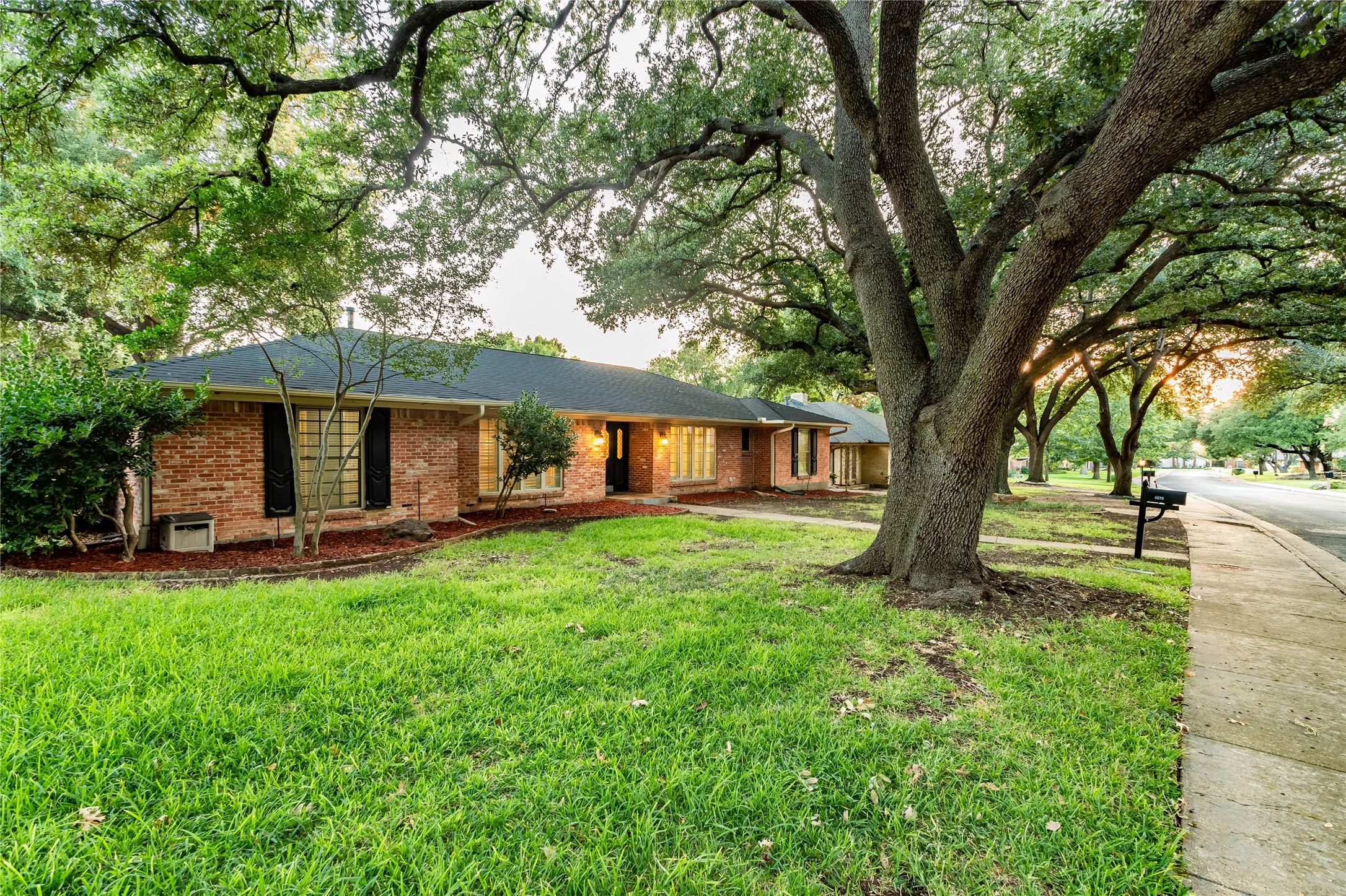 4278 Royal Ridge Drive Dallas TX 75229