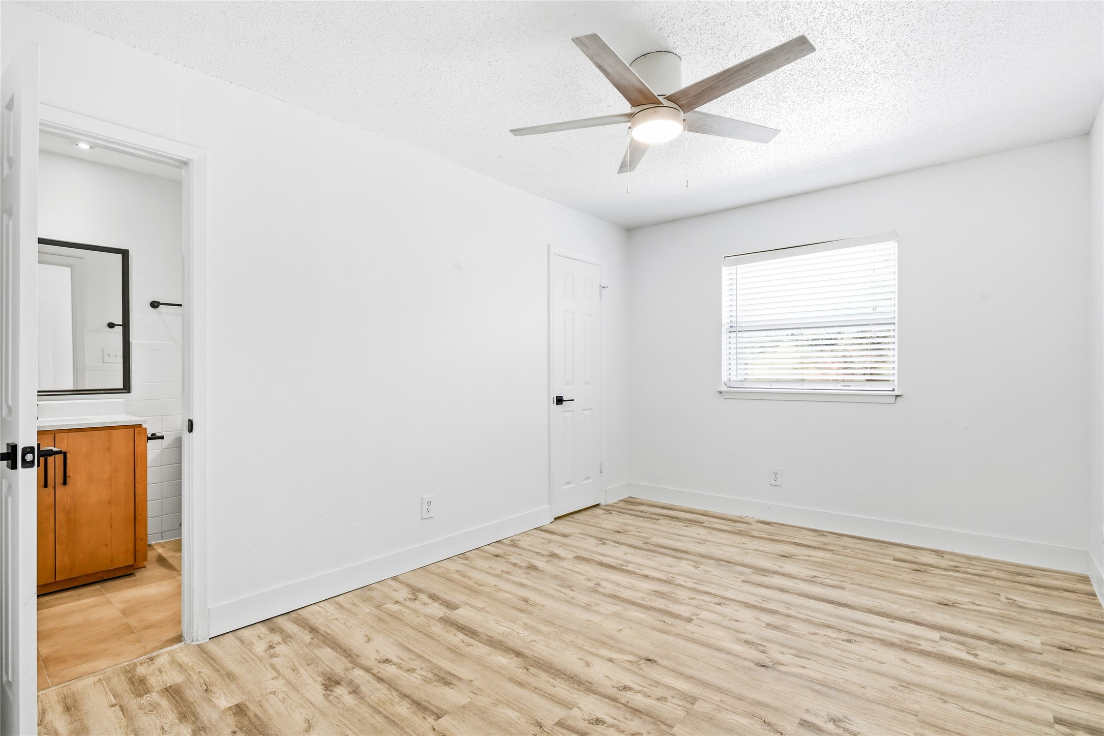 2729 Hurstview Drive Hurst TX 76054