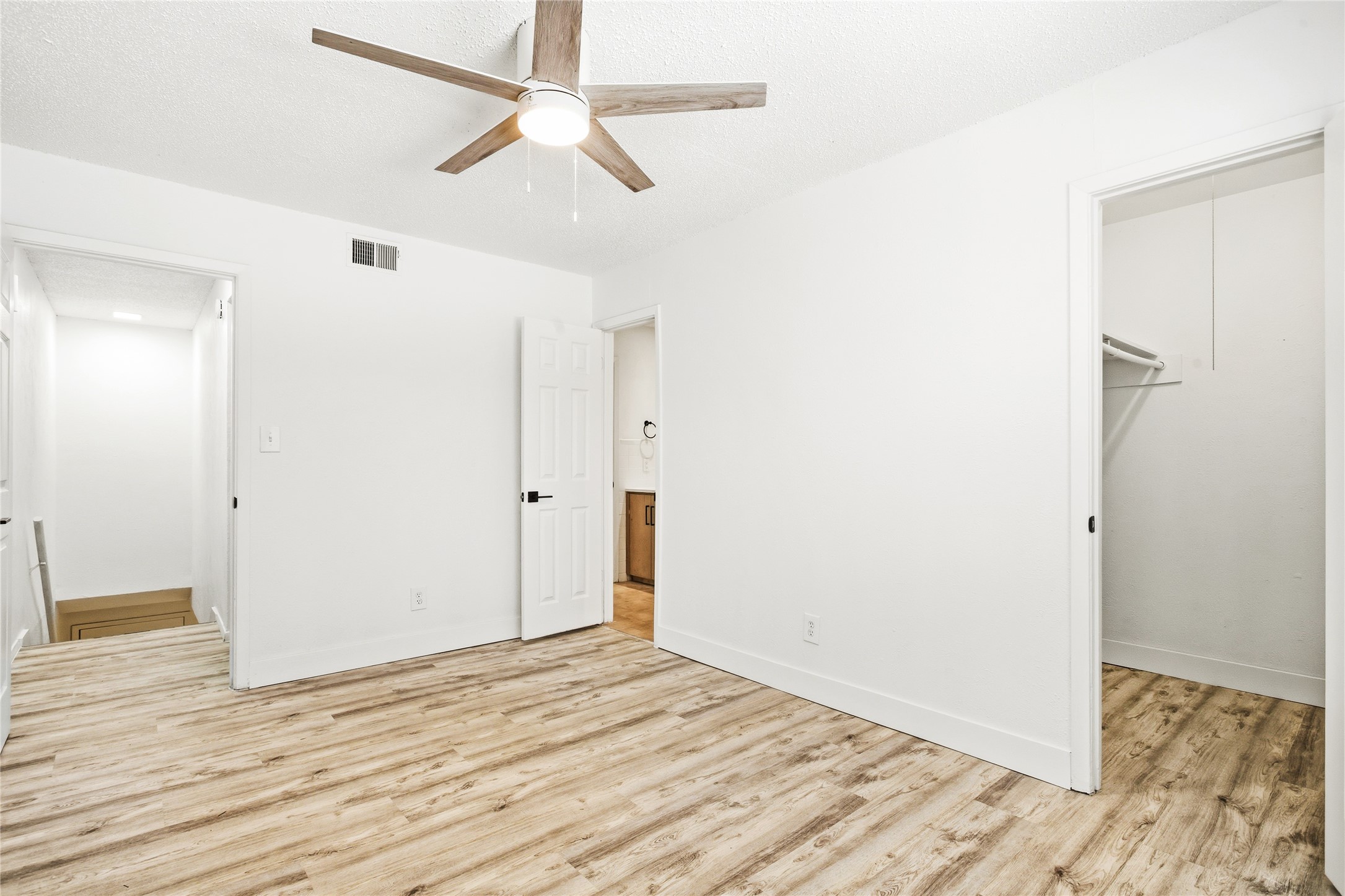 2729 Hurstview Drive Hurst TX 76054