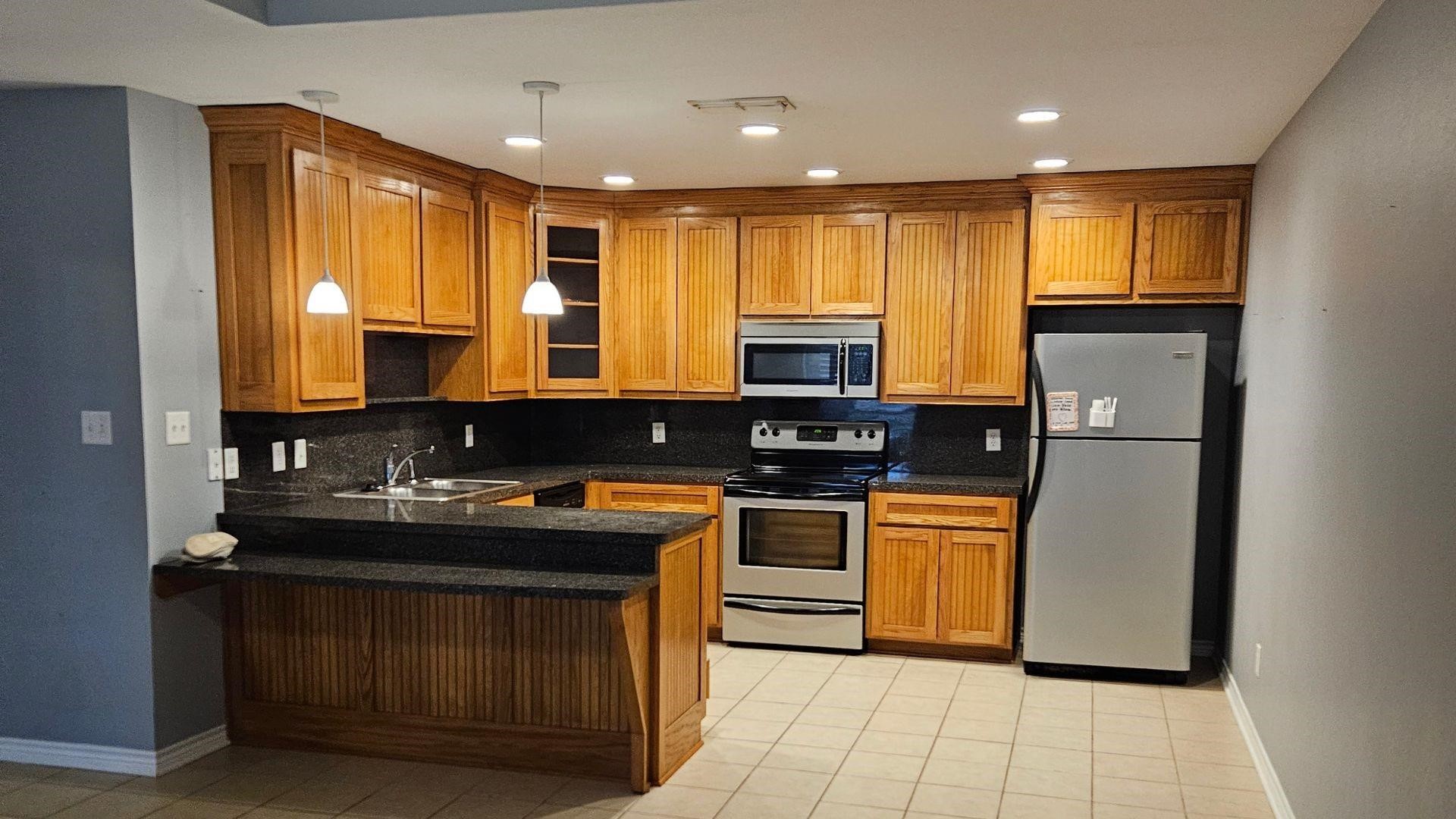 1130 E Ohio Street Van TX 75790