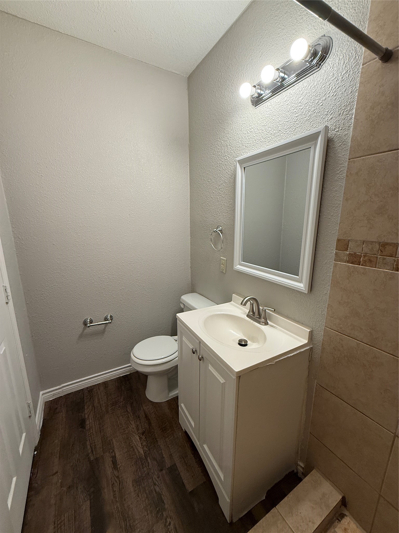 2518 Winthrop Drive Dallas TX 75228