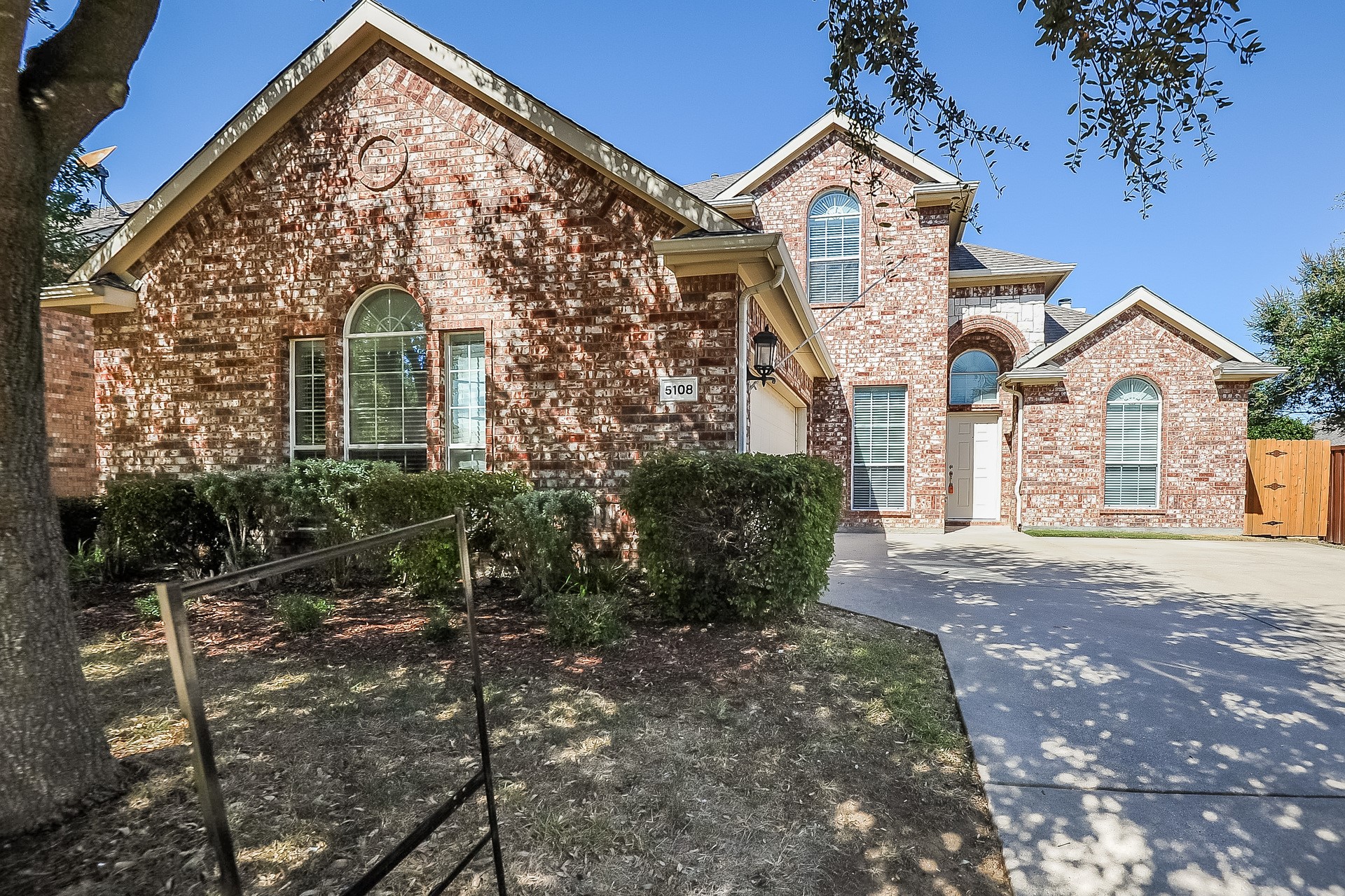 5108 Parkplace Drive Denton TX 76226