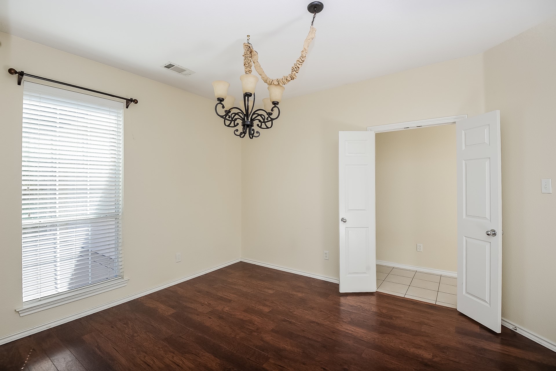 5108 Parkplace Drive Denton TX 76226