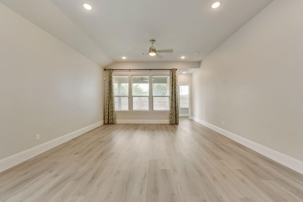 1819 Michael Drive Princeton TX 75407