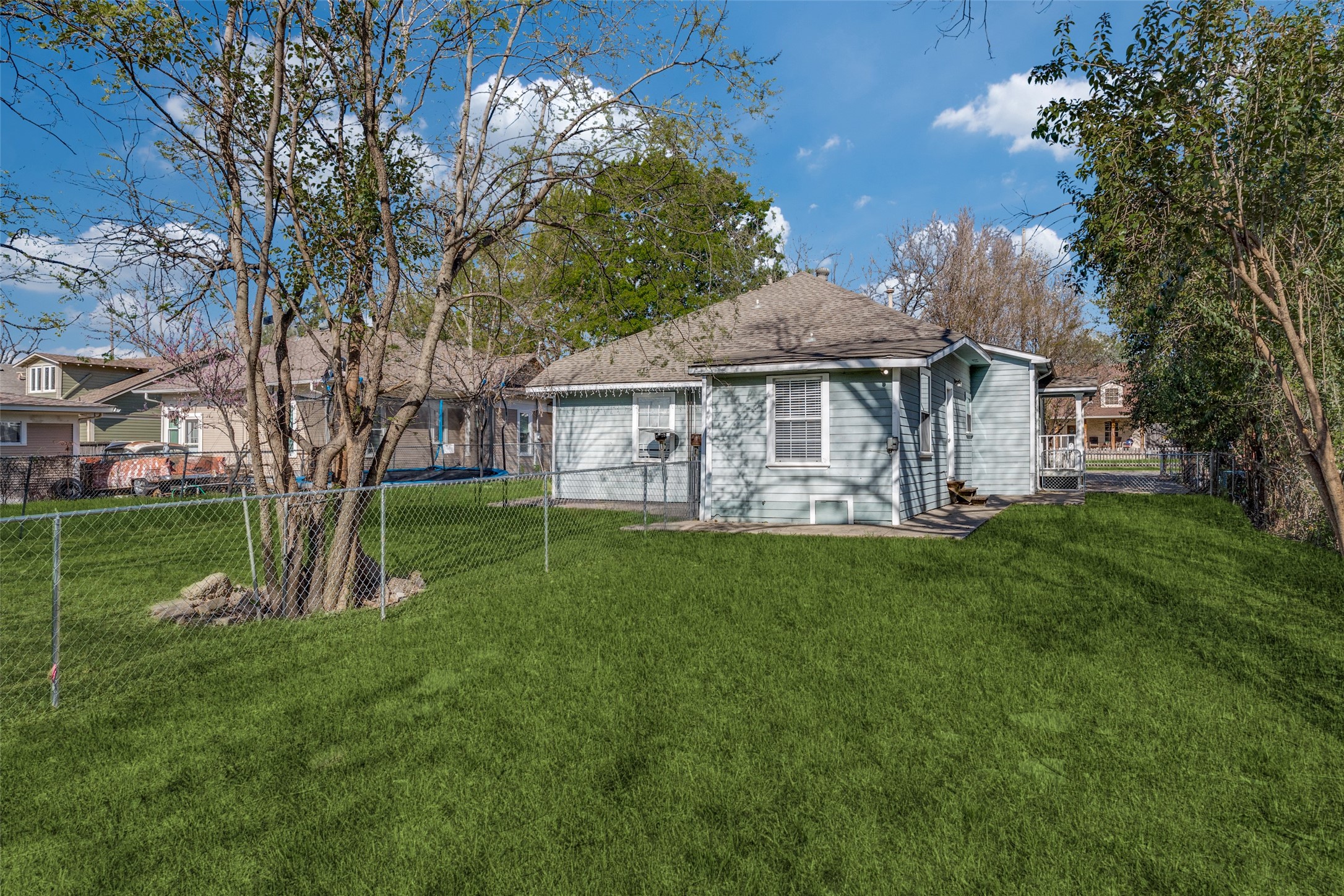 5416 East Side Avenue Dallas TX 75214