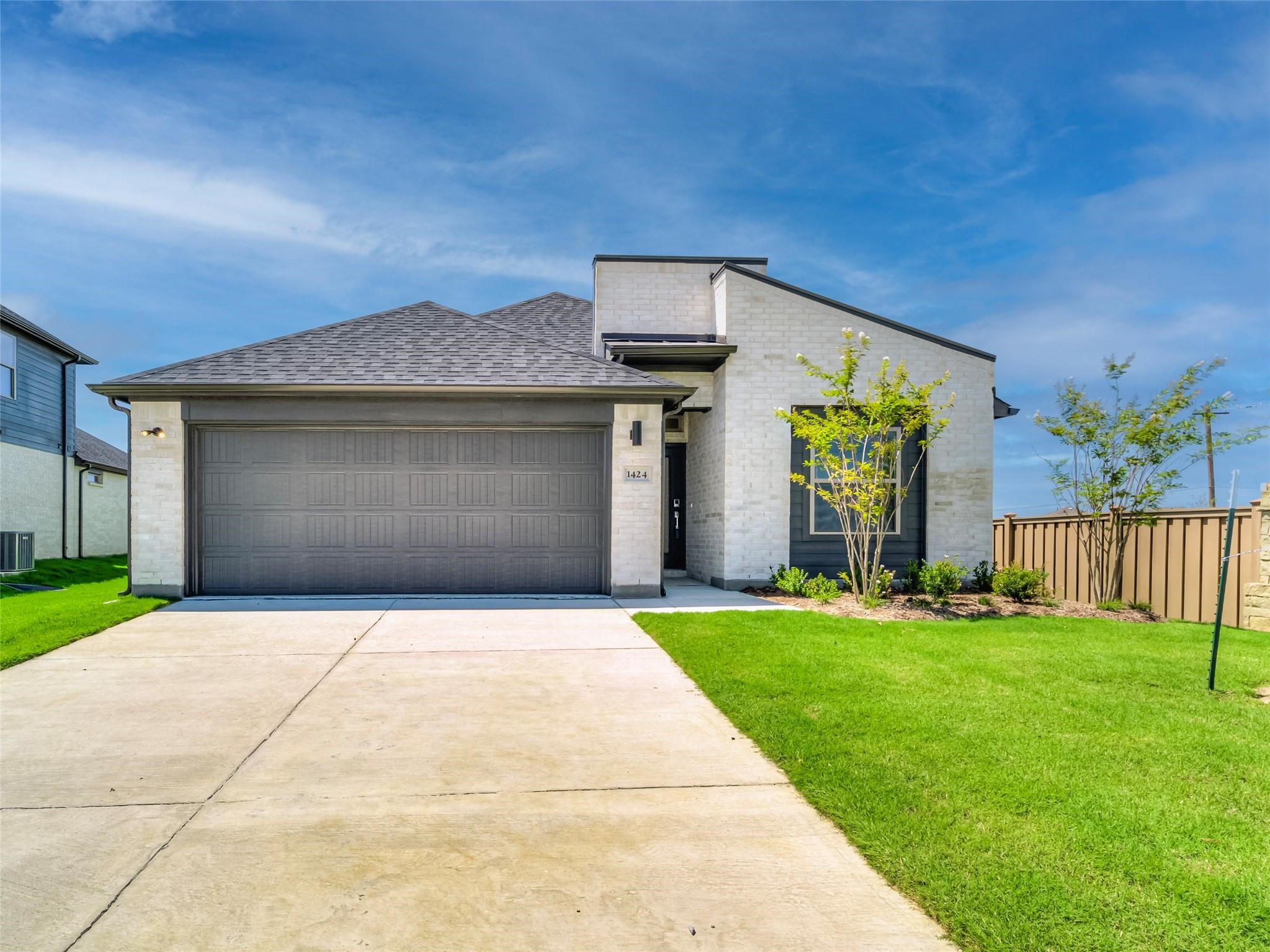 1424 Avondale Court Celina TX 75009