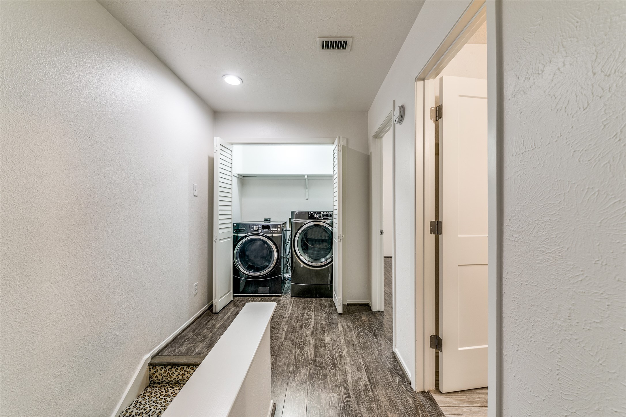 4025 Holland Avenue Dallas TX 75219