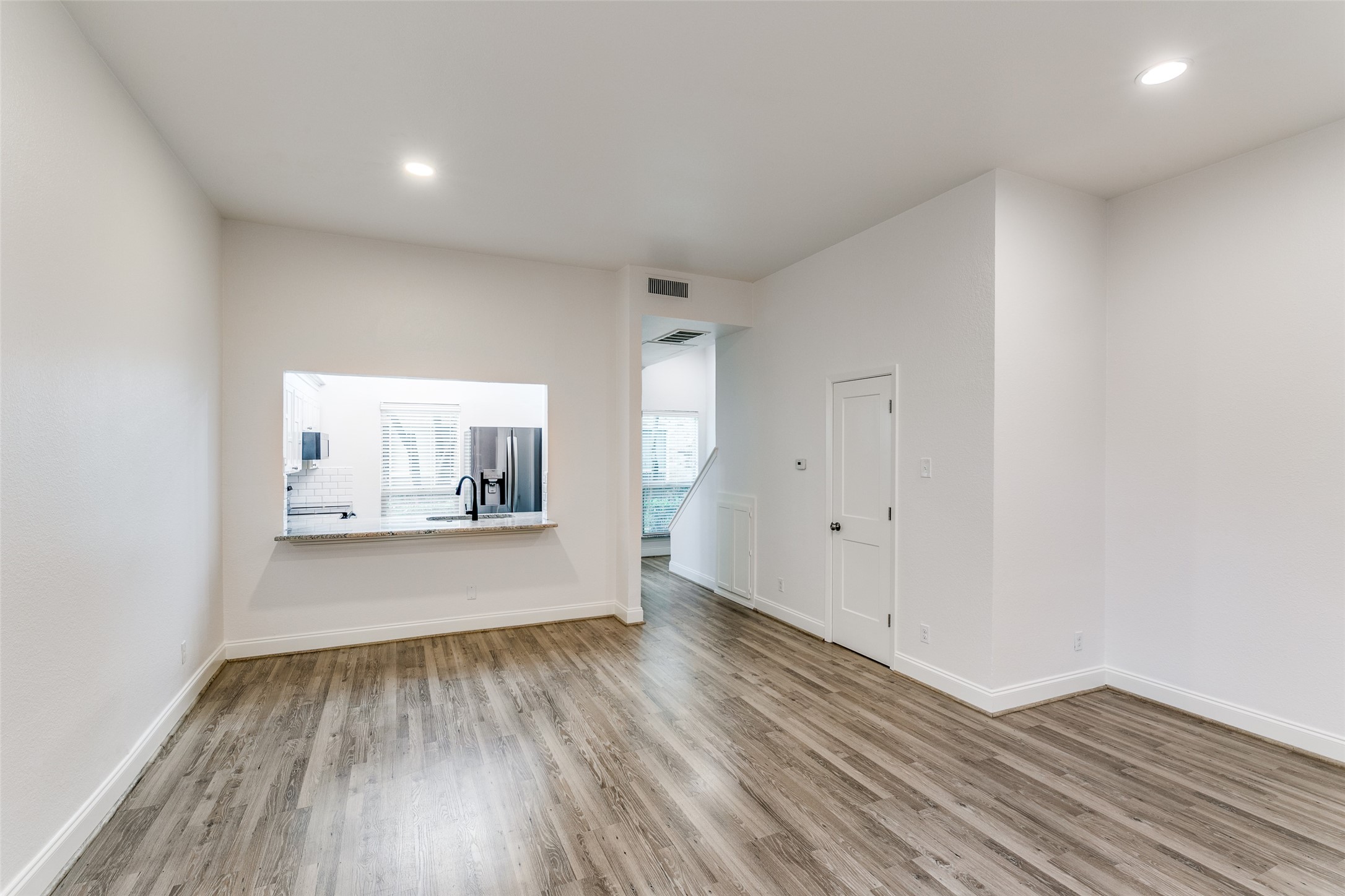4025 Holland Avenue Dallas TX 75219