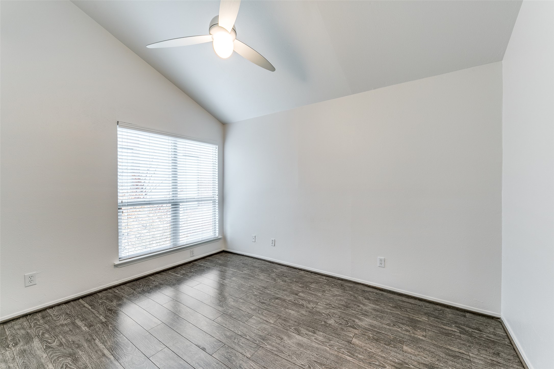 4025 Holland Avenue Dallas TX 75219