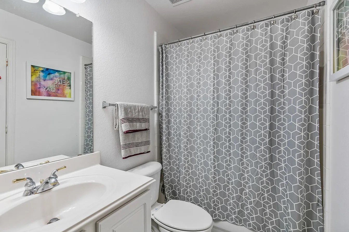 5628 Worley Drive The Colony TX 75056