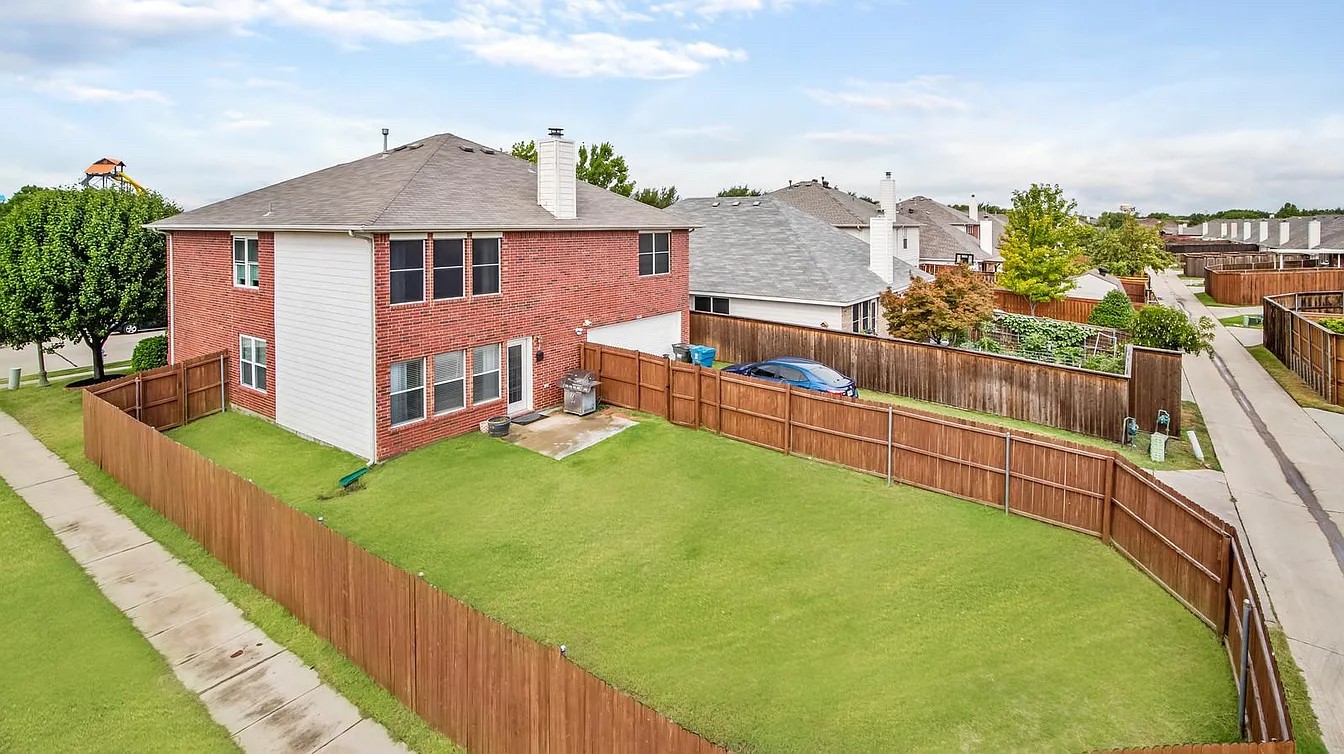 5628 Worley Drive The Colony TX 75056