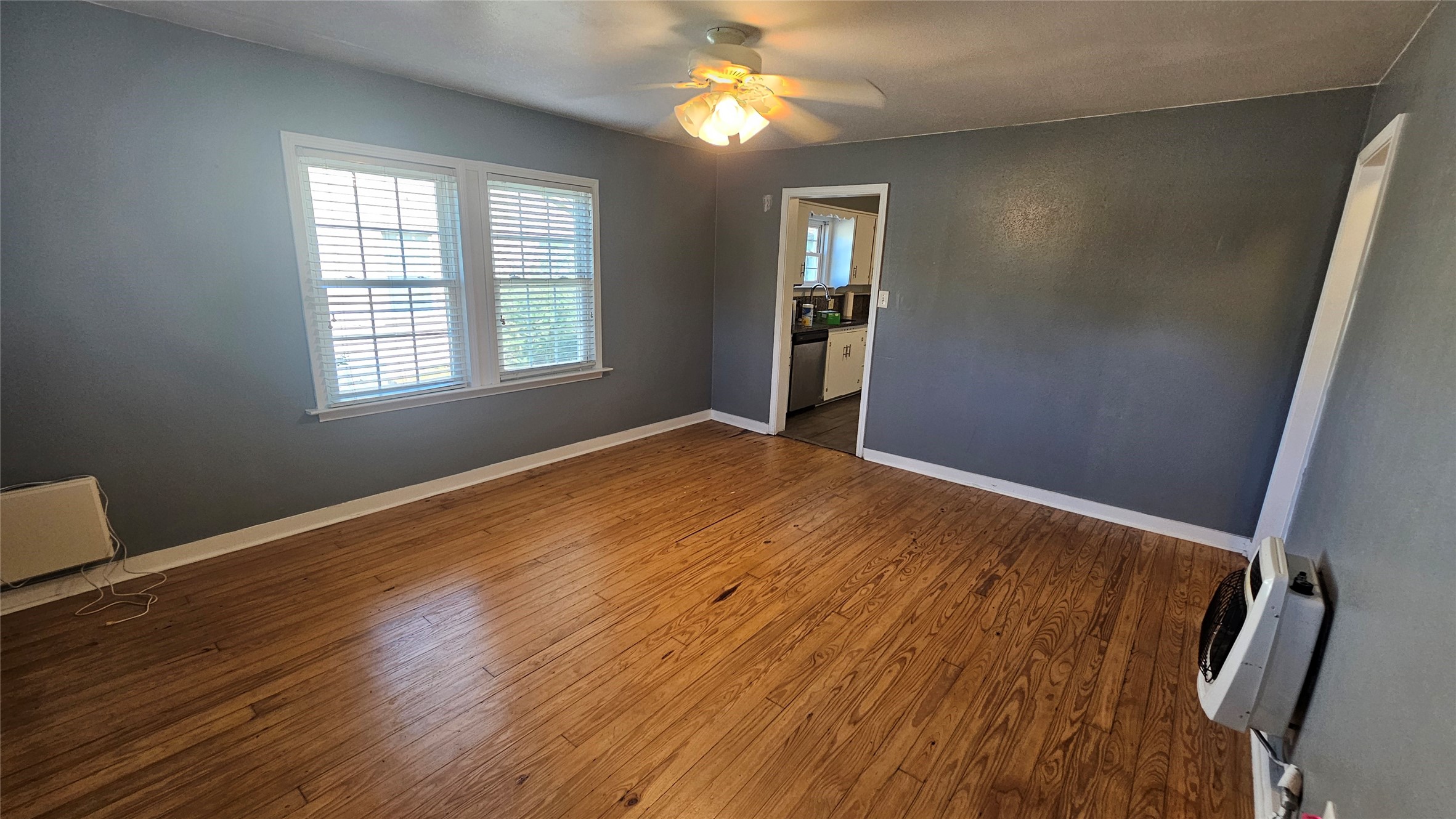2620 N Elm Street Denton TX 76201