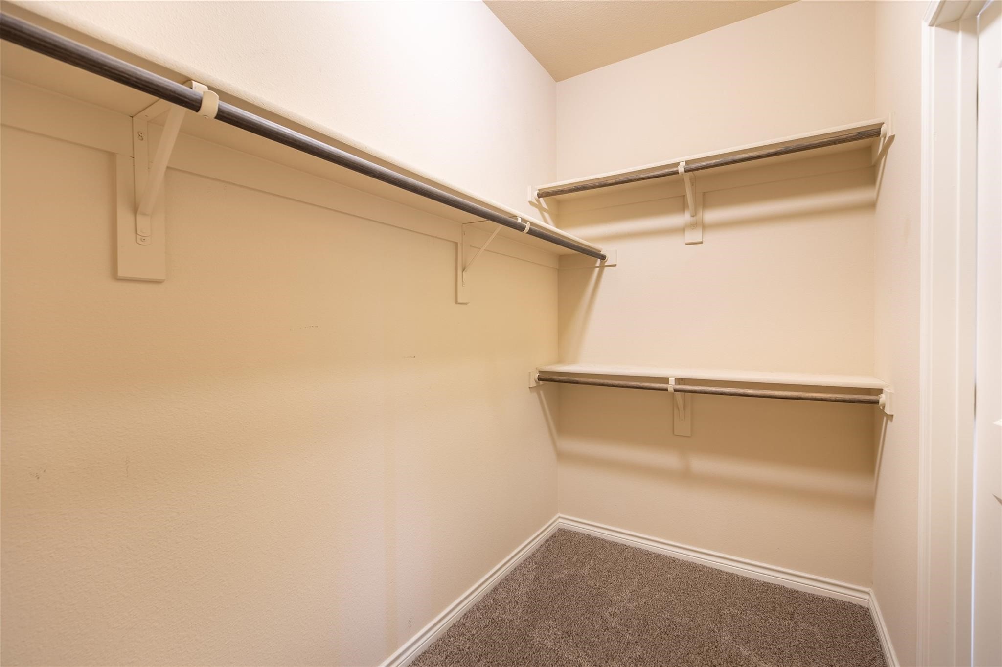 637 Peach Lane Burleson TX 76028