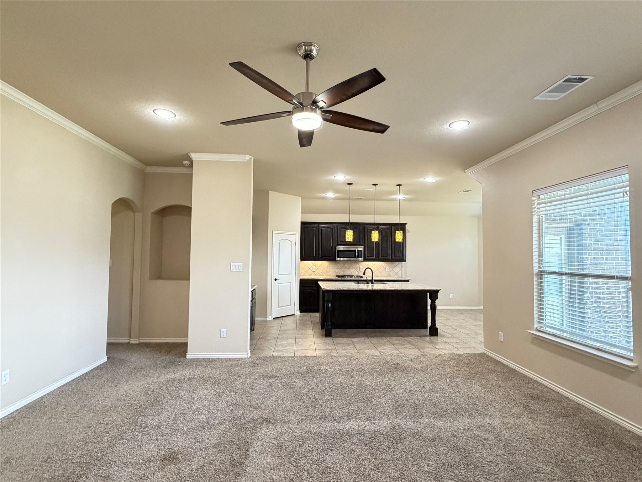 637 Peach Lane Burleson TX 76028