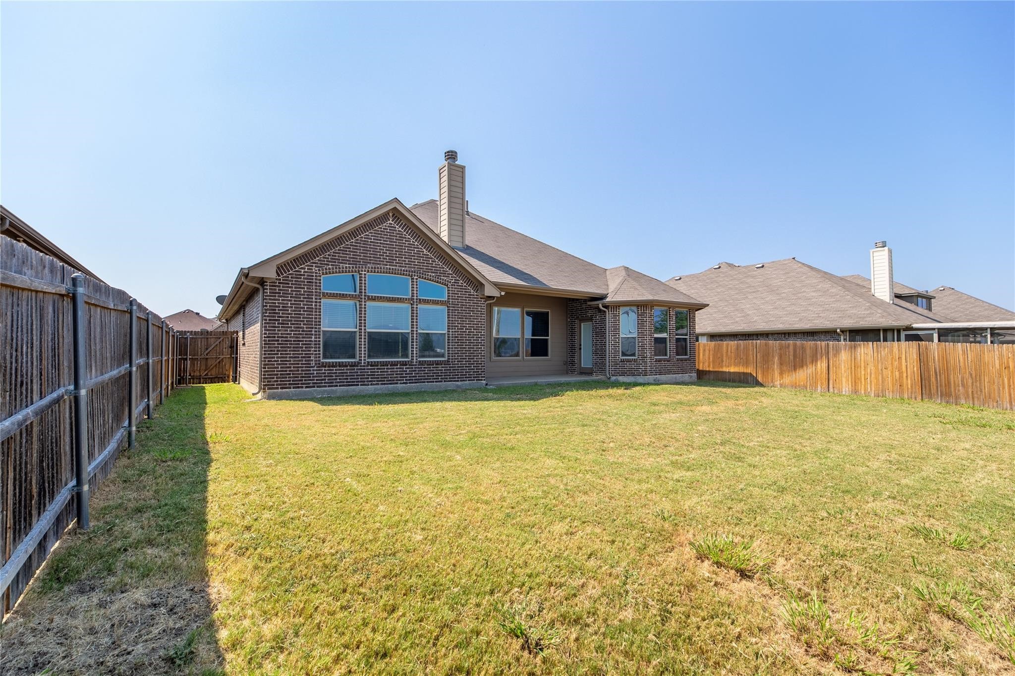 637 Peach Lane Burleson TX 76028