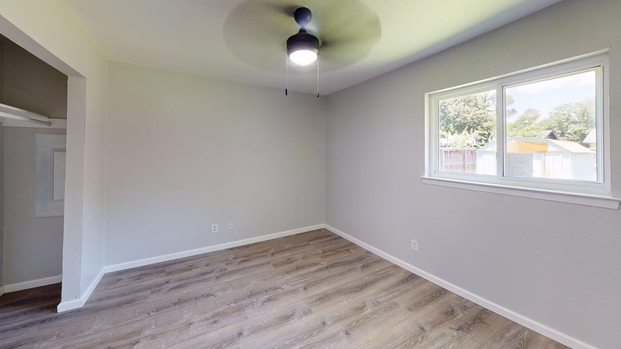 633 Stroud Lane Garland TX 75043