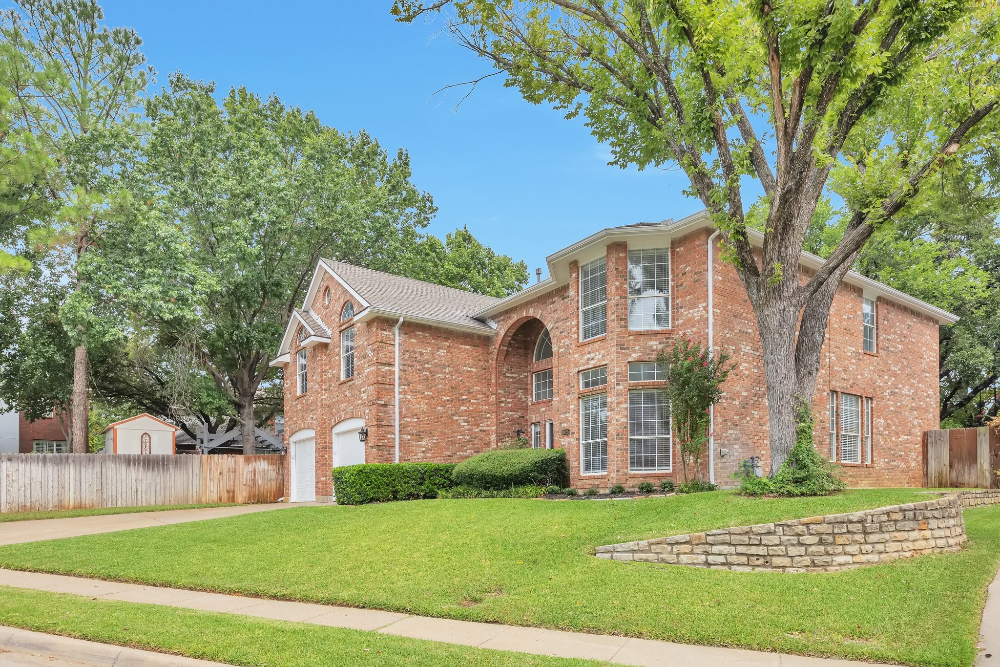 3825 Misty Glen Court Bedford TX 76021