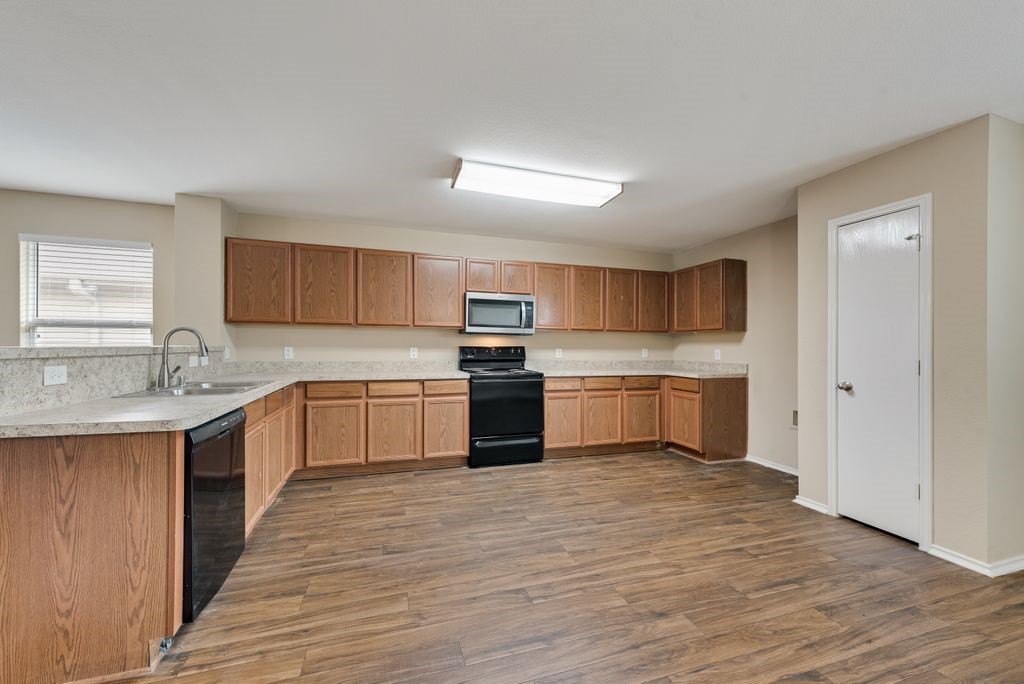 6233 Balcony Lane Dallas TX 75241