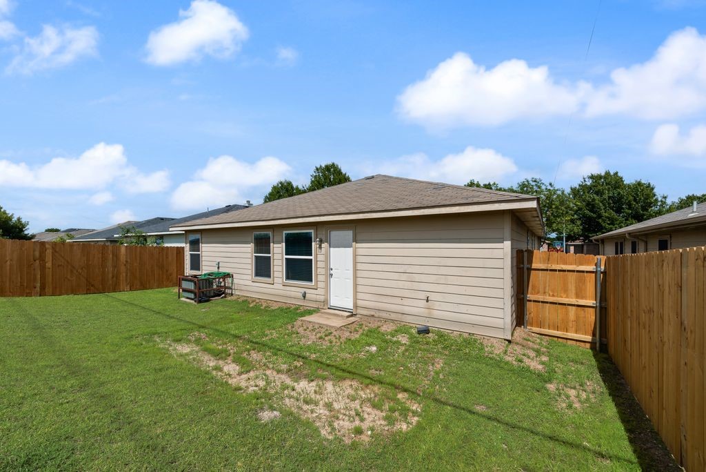 6233 Balcony Lane Dallas TX 75241