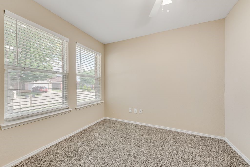 6233 Balcony Lane Dallas TX 75241
