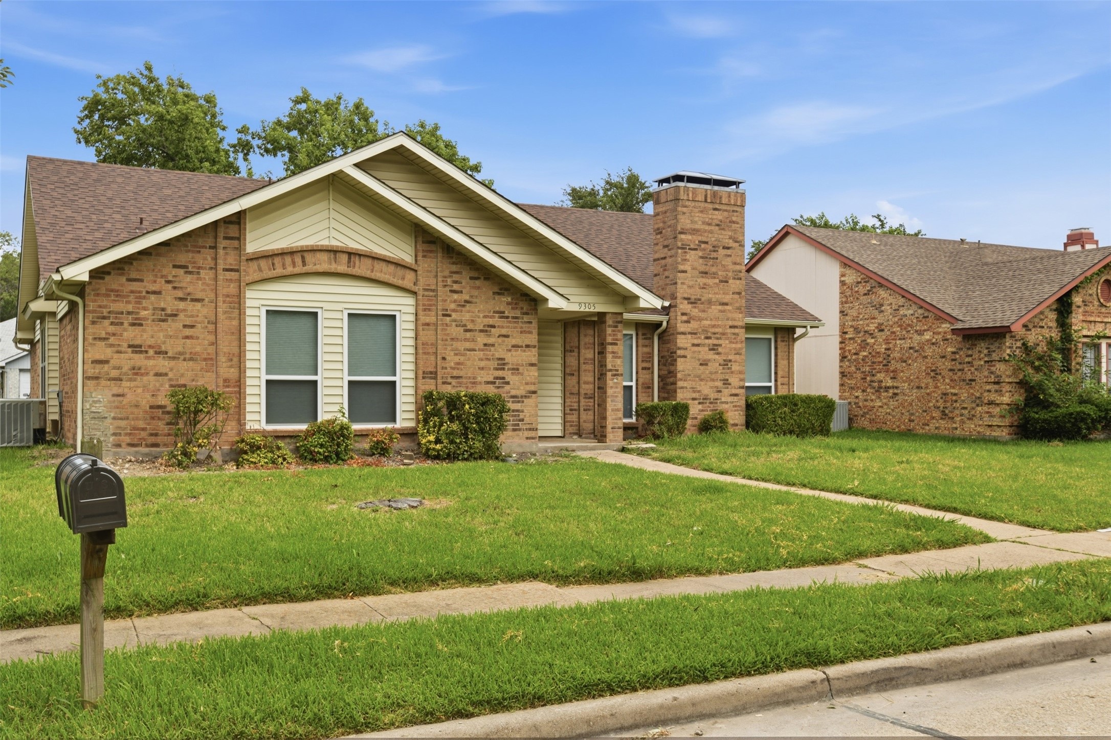 9305 Shipman Street Rowlett TX 75088