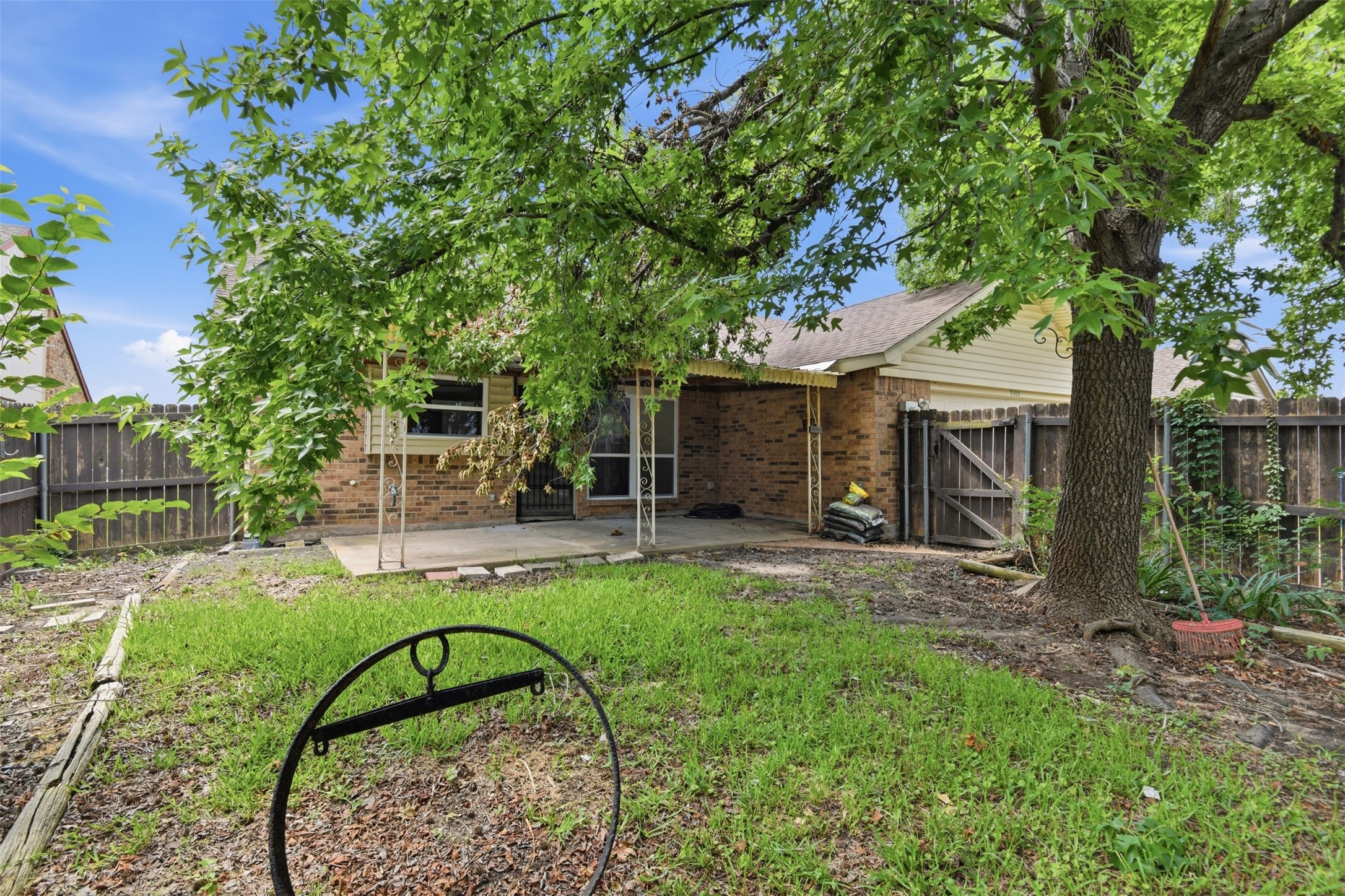 9305 Shipman Street Rowlett TX 75088