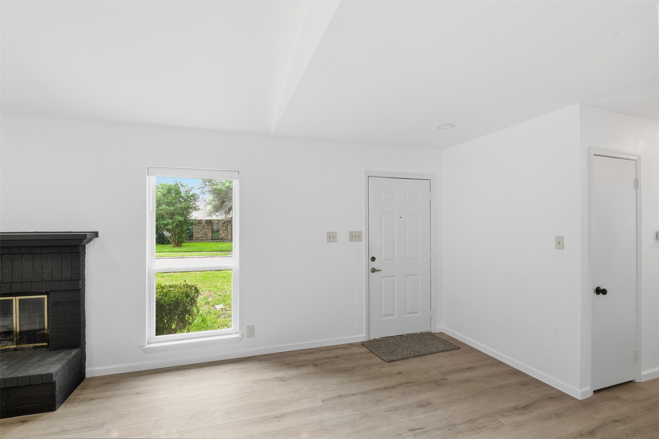 9305 Shipman Street Rowlett TX 75088