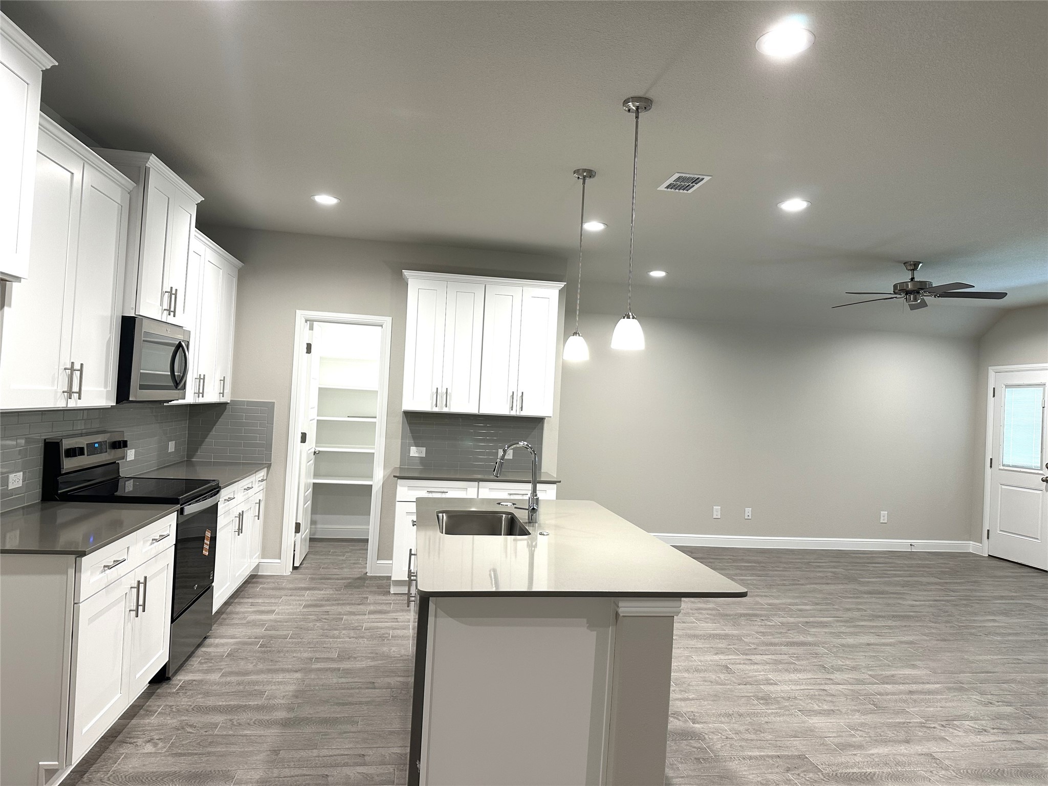 211 Tristan Street Mansfield TX 76063
