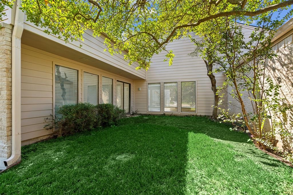 17015 Graystone Drive Dallas TX 75248